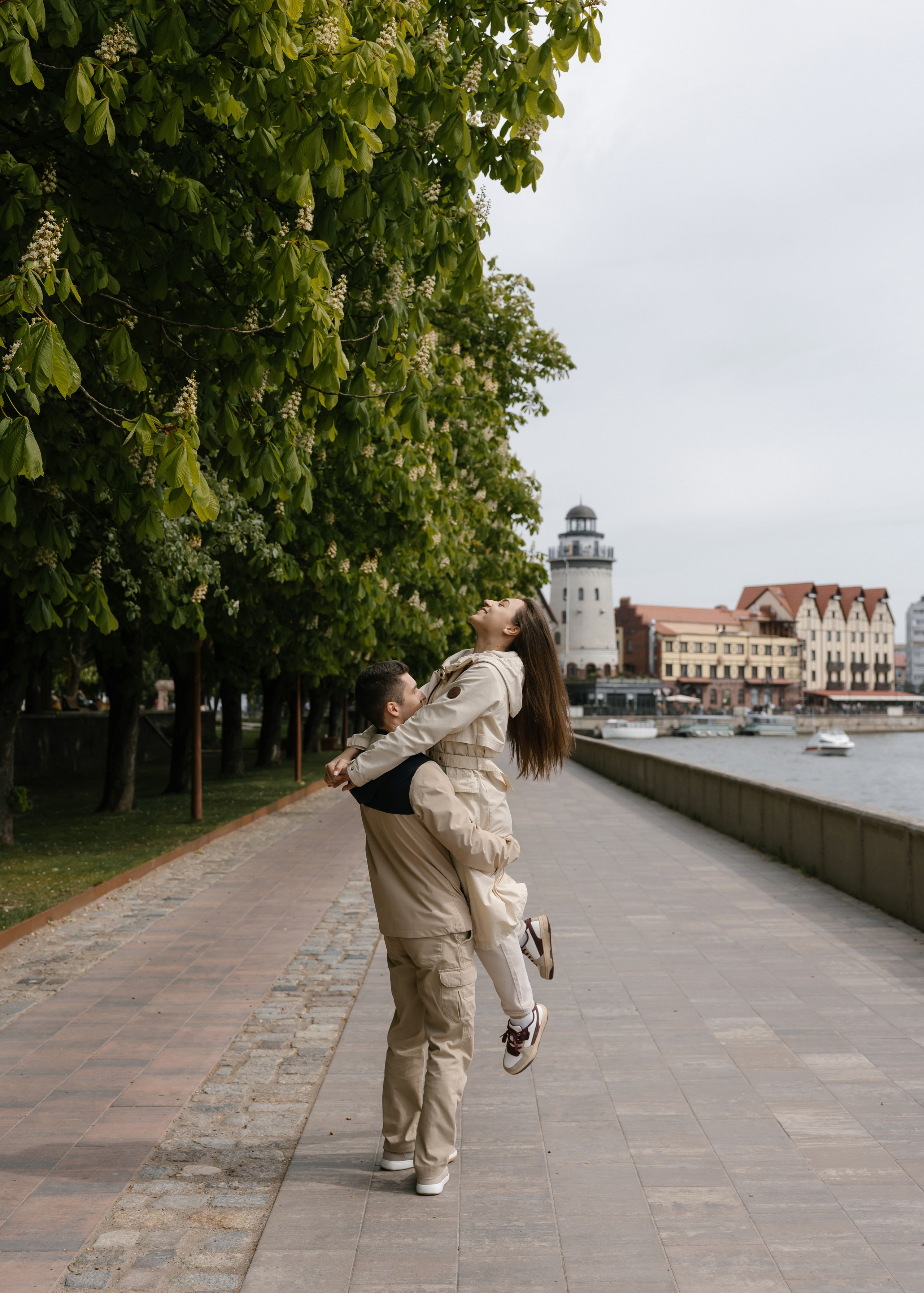 Фотопрогулка на острове Канта в Калининграде. Свадебный фотограф в Калининграде Ольга Пасечник