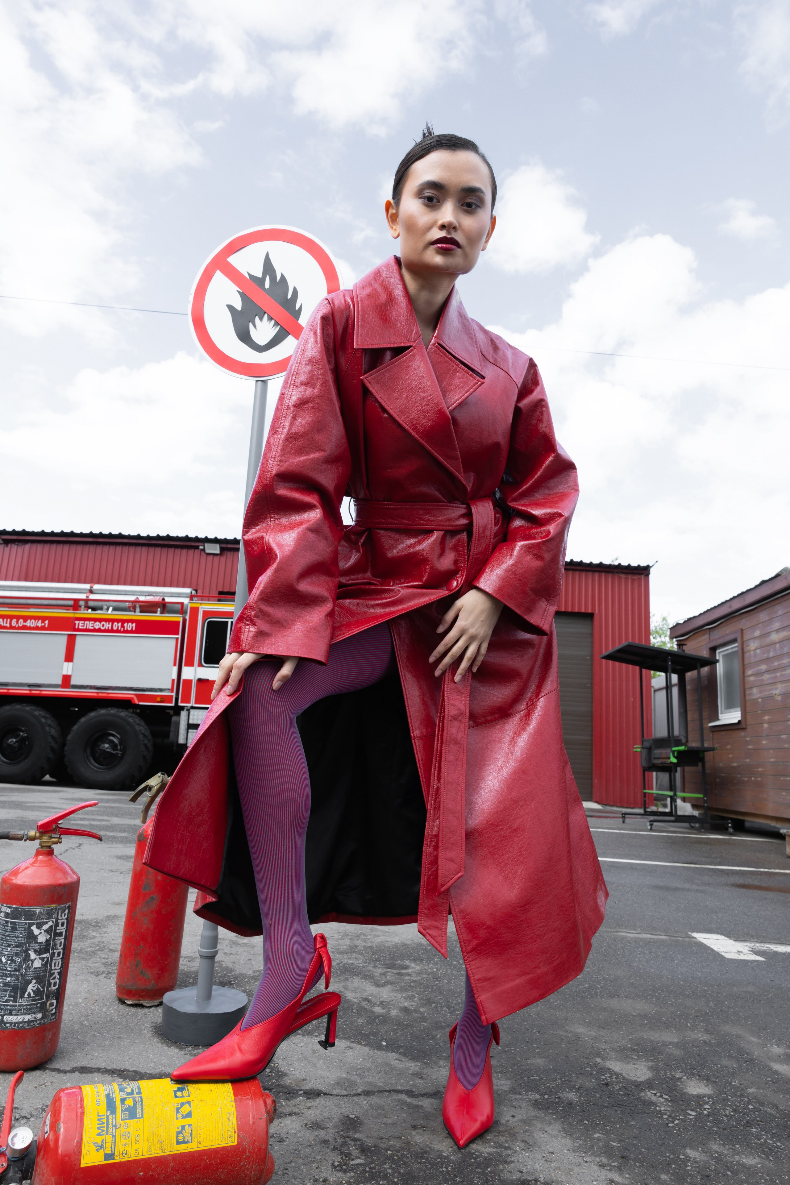 ПОЖАРНАЯ МАШИНА. Елизавета Федотова | фэшн-фотограф