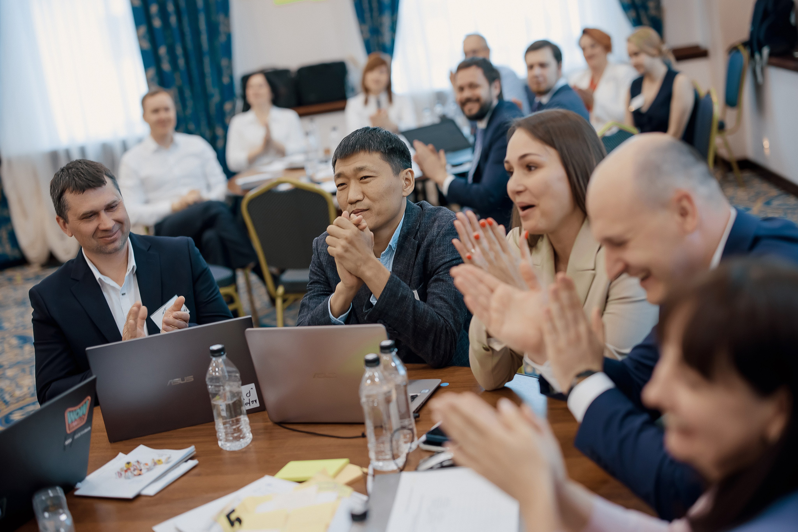 Конференция. Свадебный фотограф