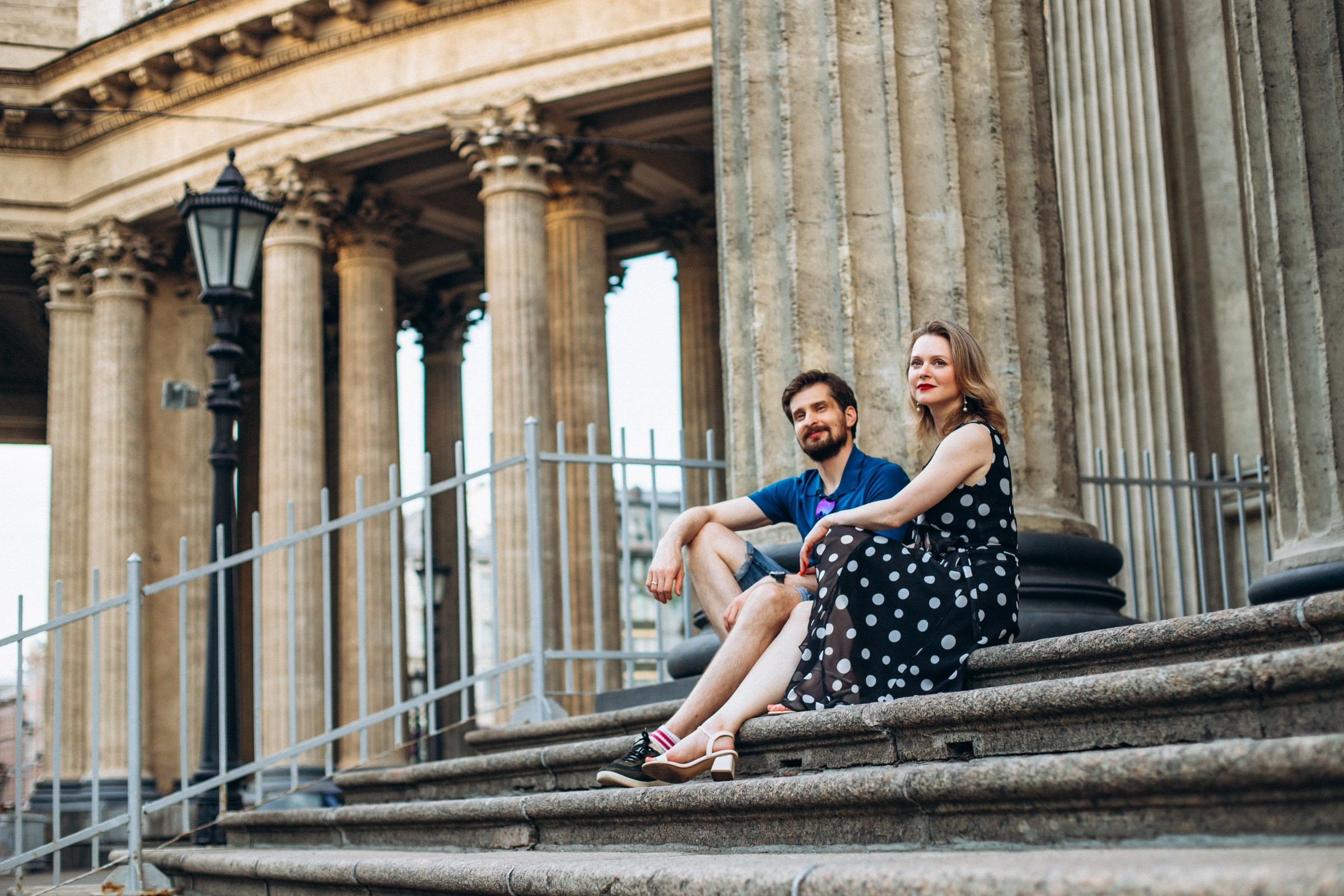 Дмитрий и Анна в мае. Фотопрогулка в Петербурге. Индивидуальный и семейный фотограф в Санкт-Петербурге