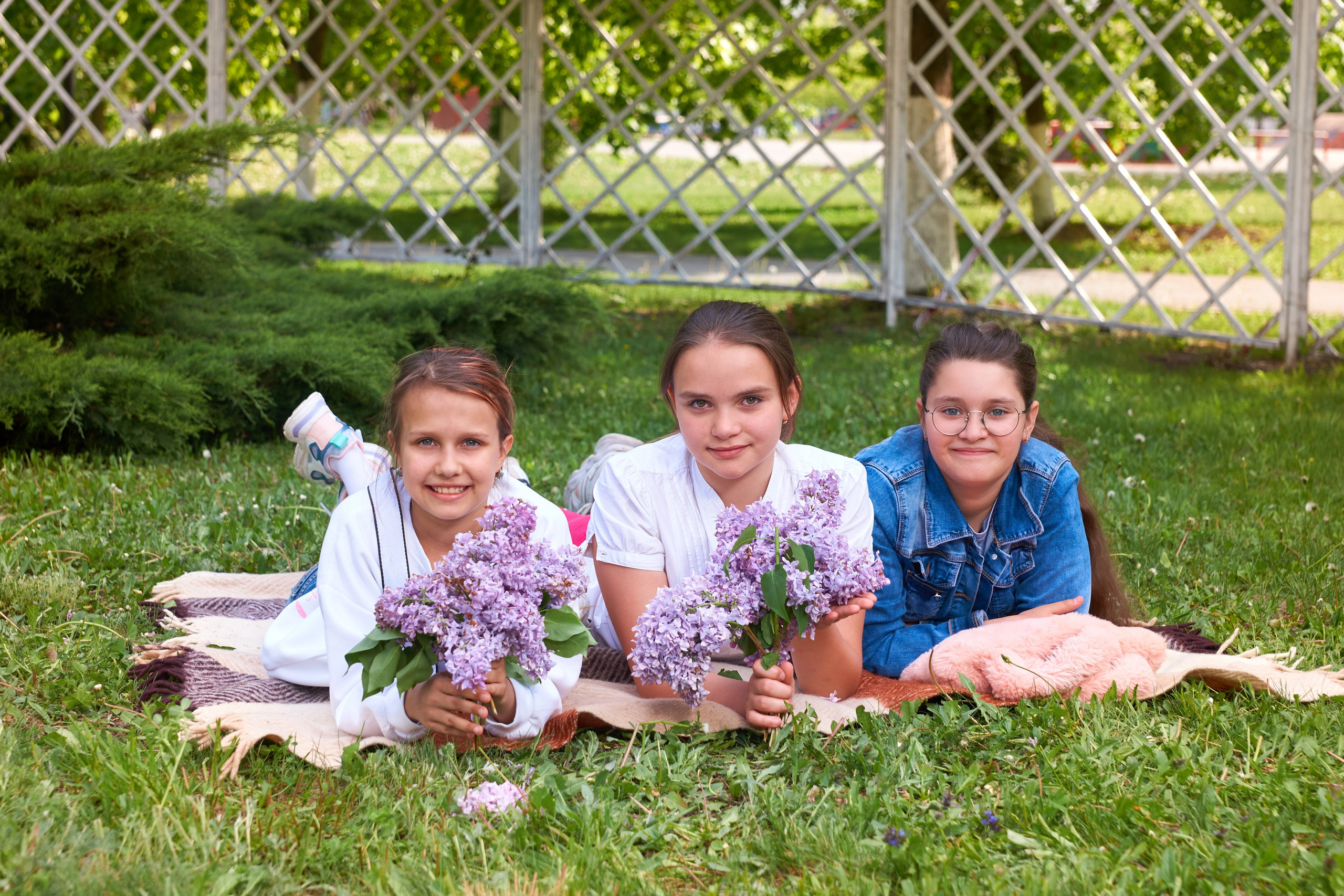 Съёмка в парке весной. 4 класс. 2024. Childrenfoto.ru
