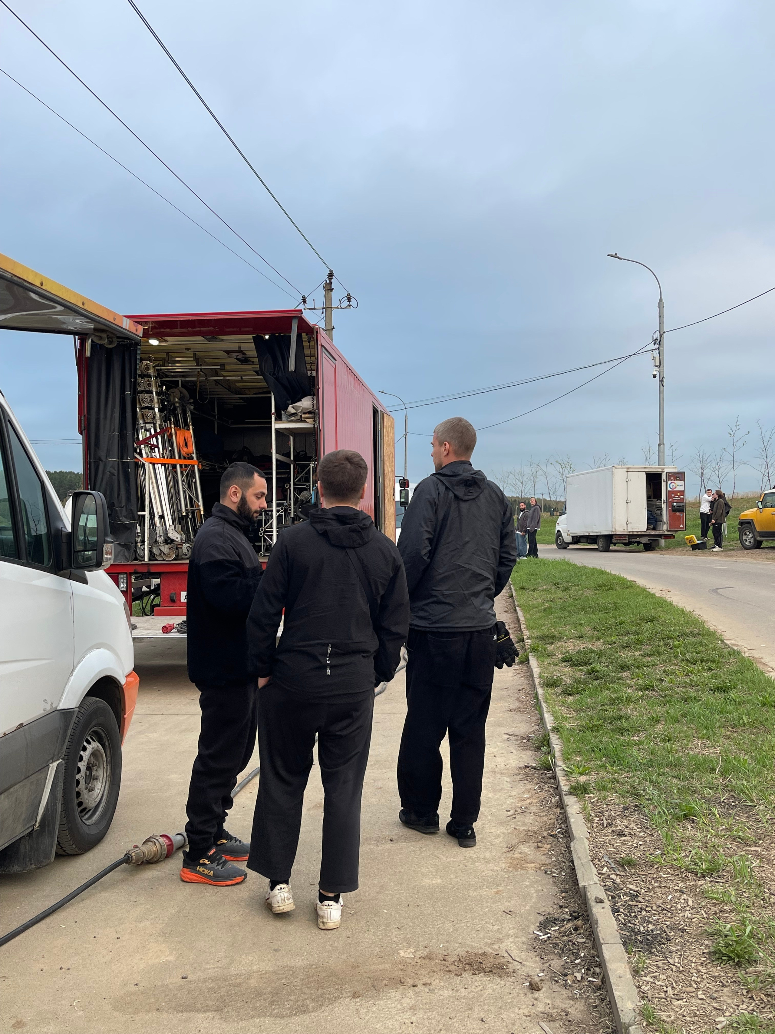 BACKSTAGE GALLERY. «MAK FLAME»