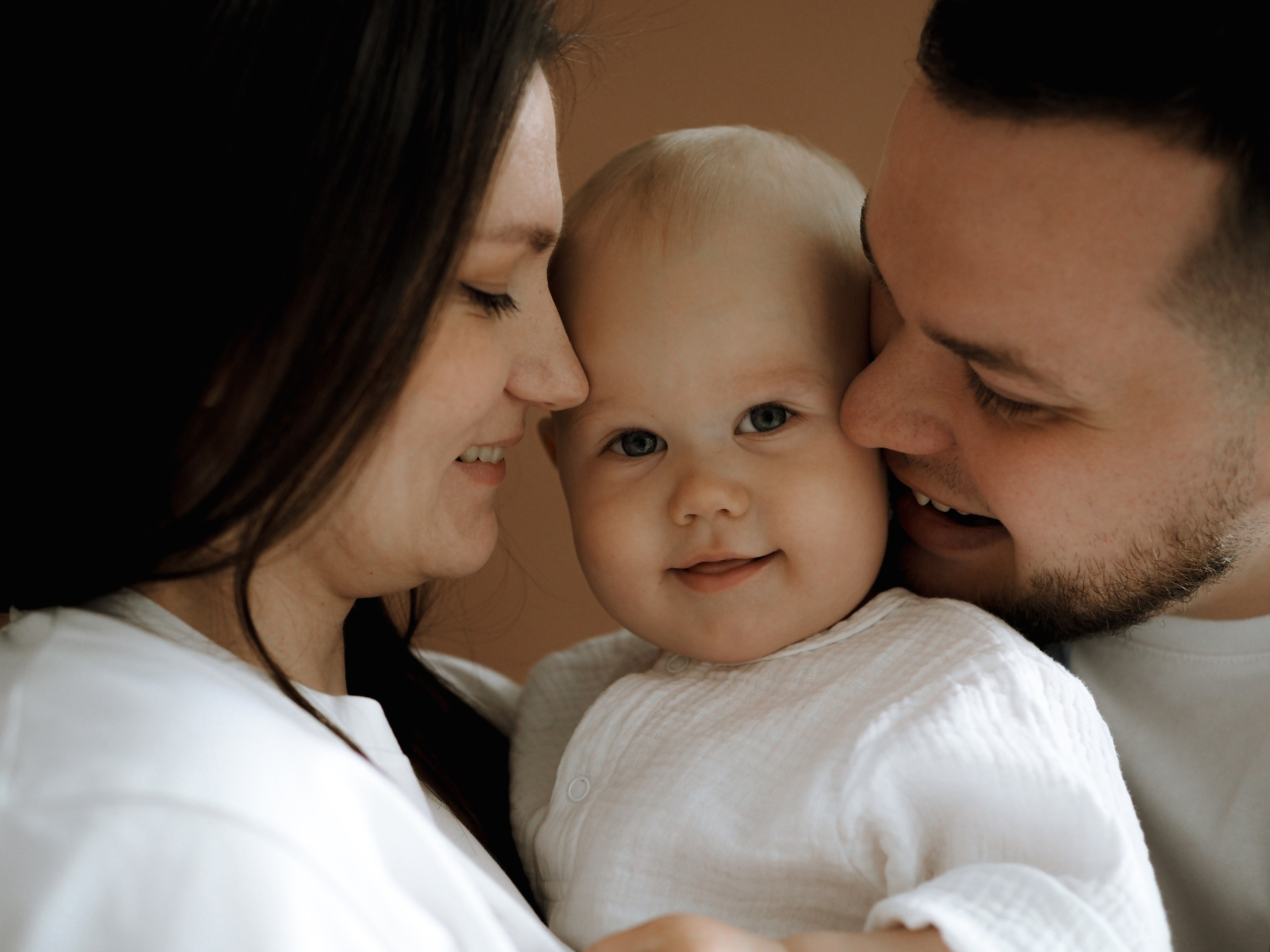 Арсений с мамочкой и папулей :). Фотограф Рязань. Семейный Свадебный фотограф