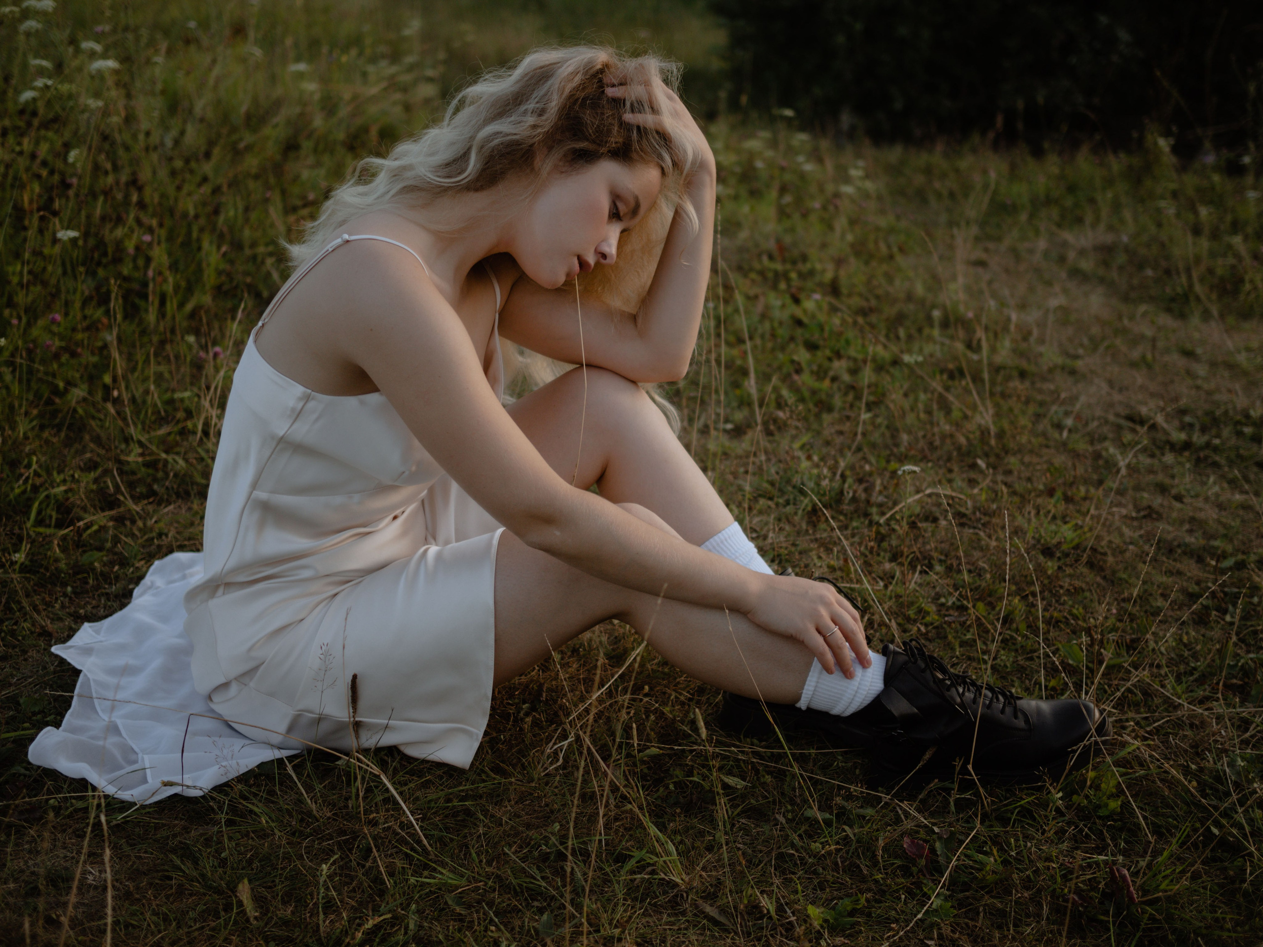 Альбина в поле. Фотограф в Нижнем Новгороде, Сарове и Москве. Оля Фролова