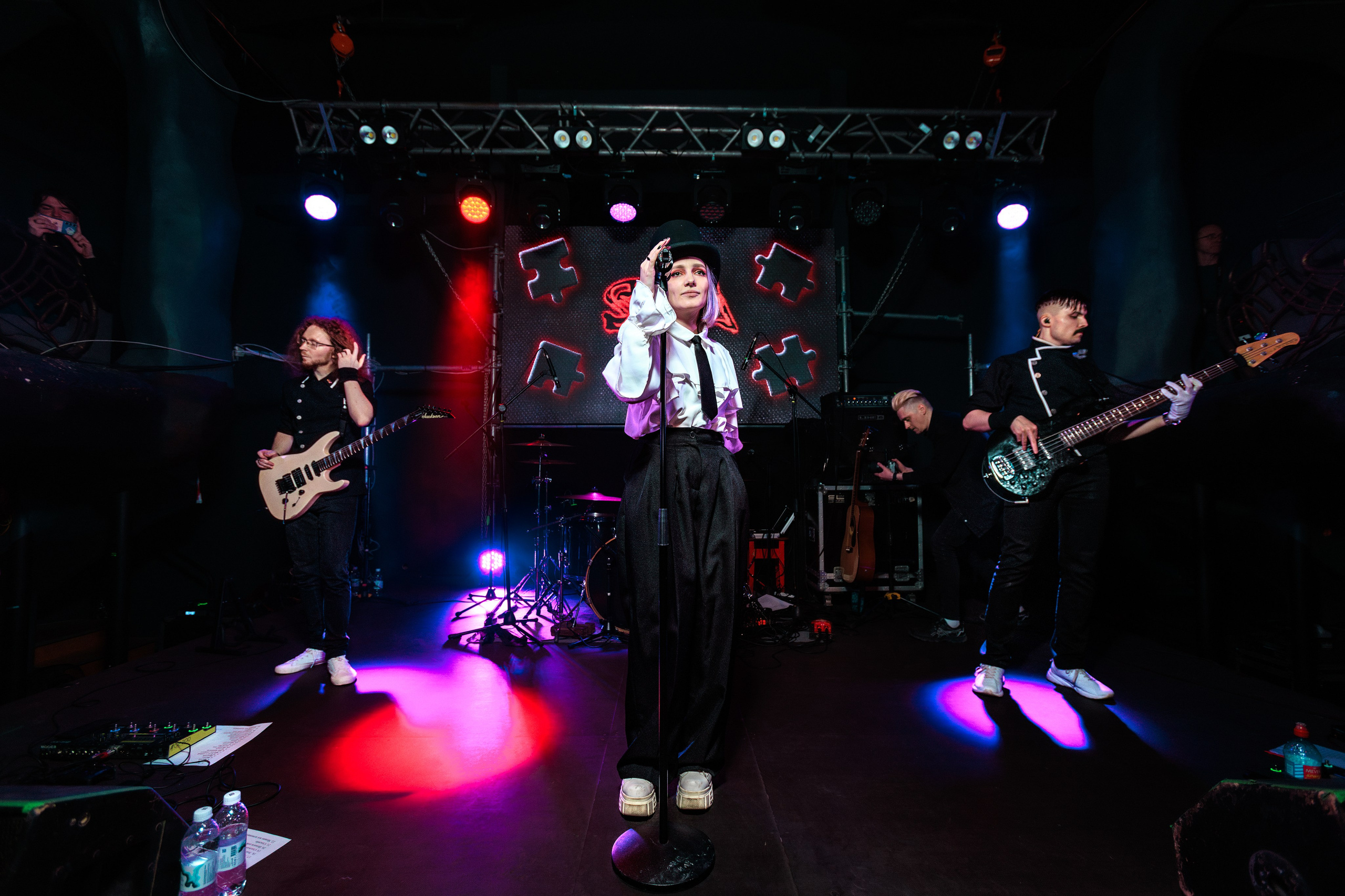 SARA. Репортажный фотограф Екатеринбург | Яркий, качественный репортаж | Концерты, клубы, репортаж, праздники, корпоративы