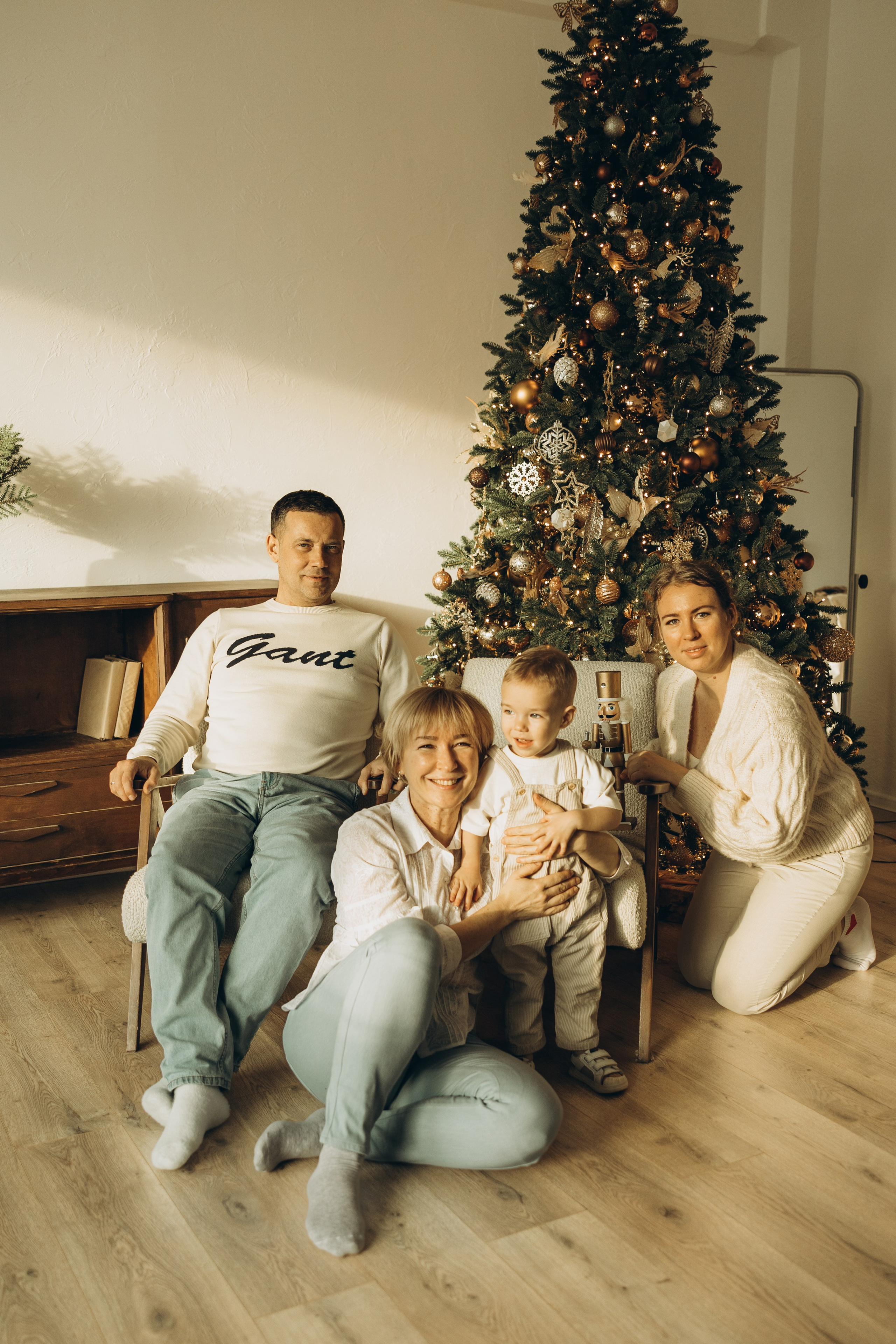Кристина, Александр и Лев. Семейный фотограф в Москве Виктория Ястребинская