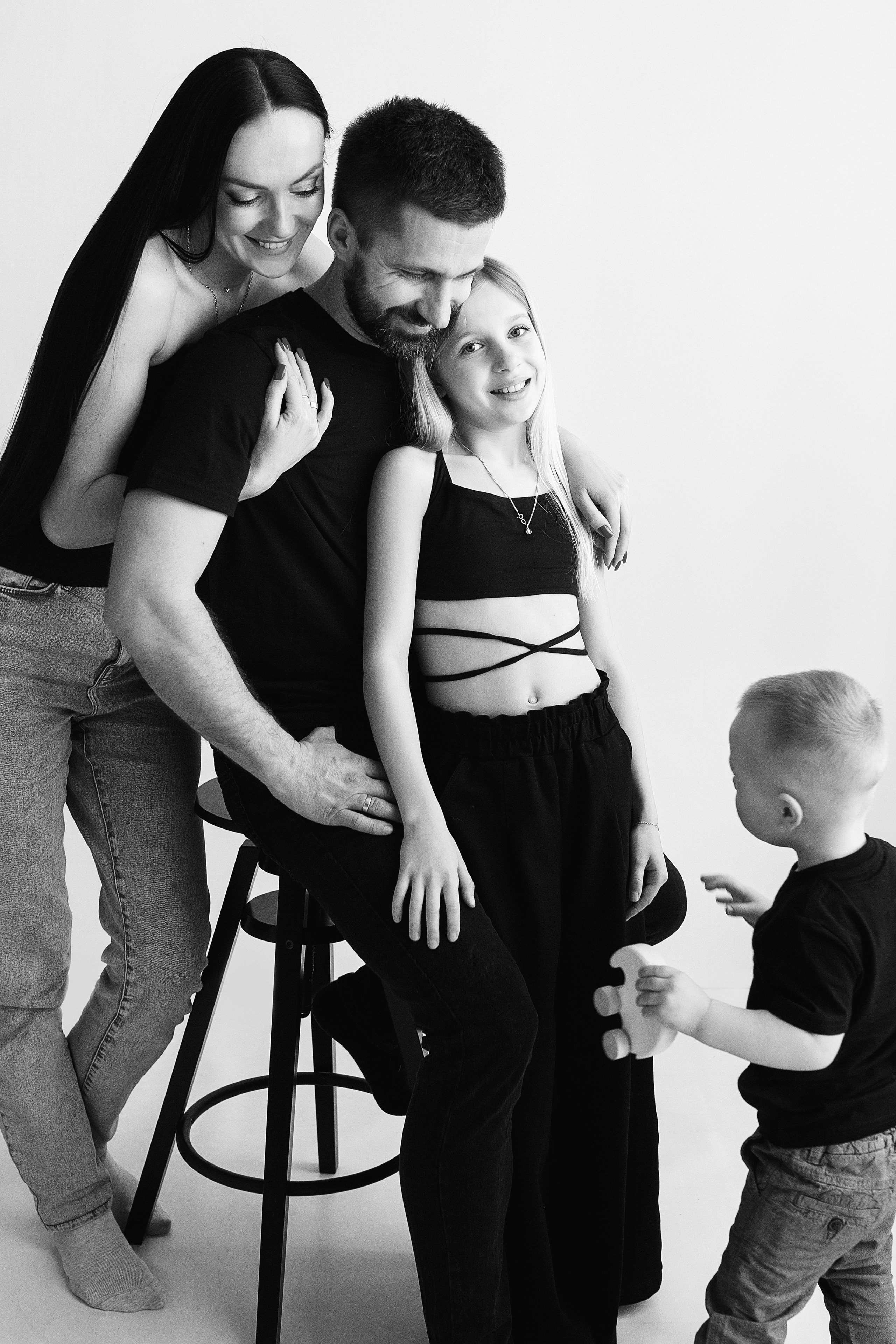 ЧБ серия. Фотограф новорожденных Оксана Полевская