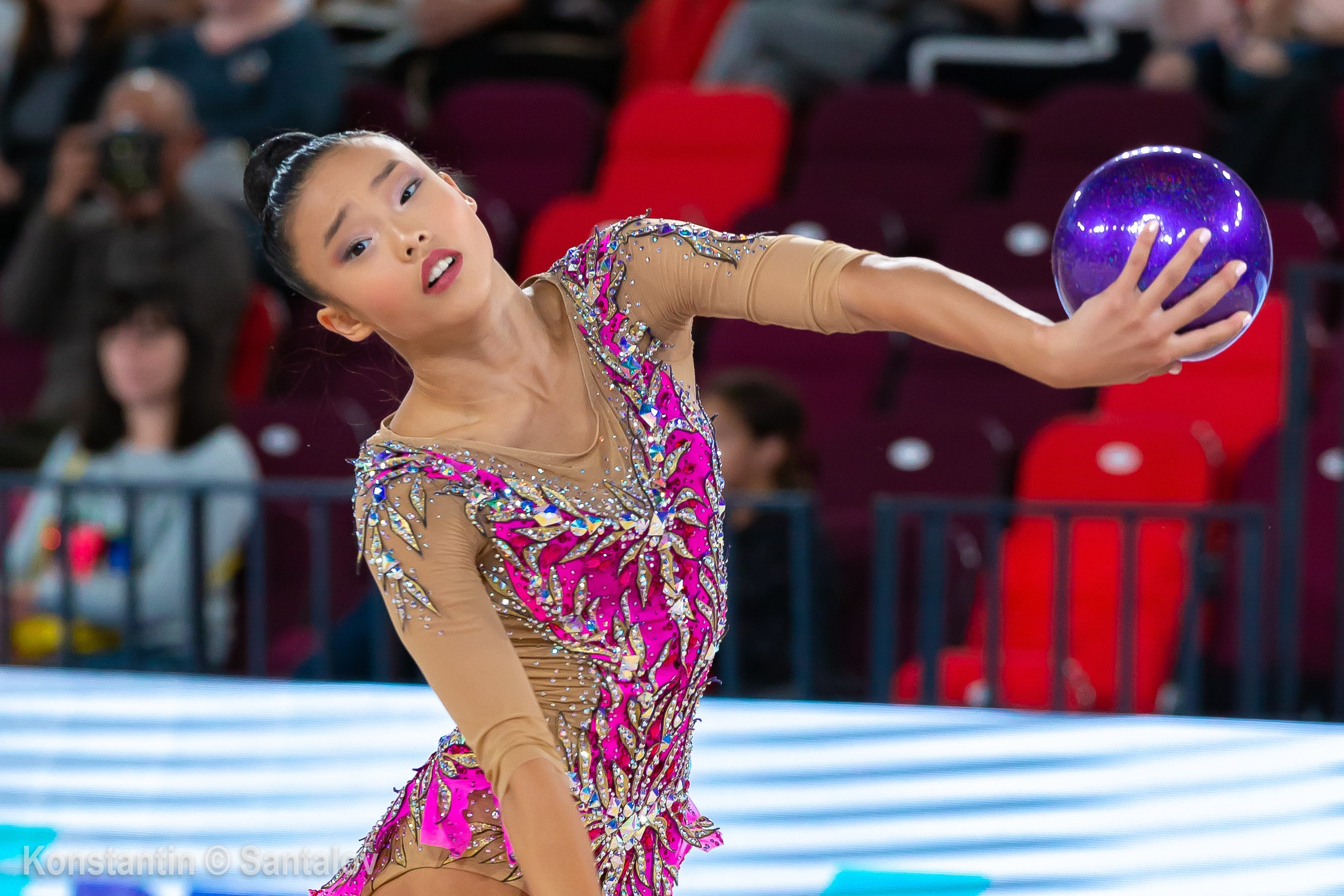 I Чемпионат мира среди юниорок, 2019, Москва. GYM-PHOTO. Спорт в кадре