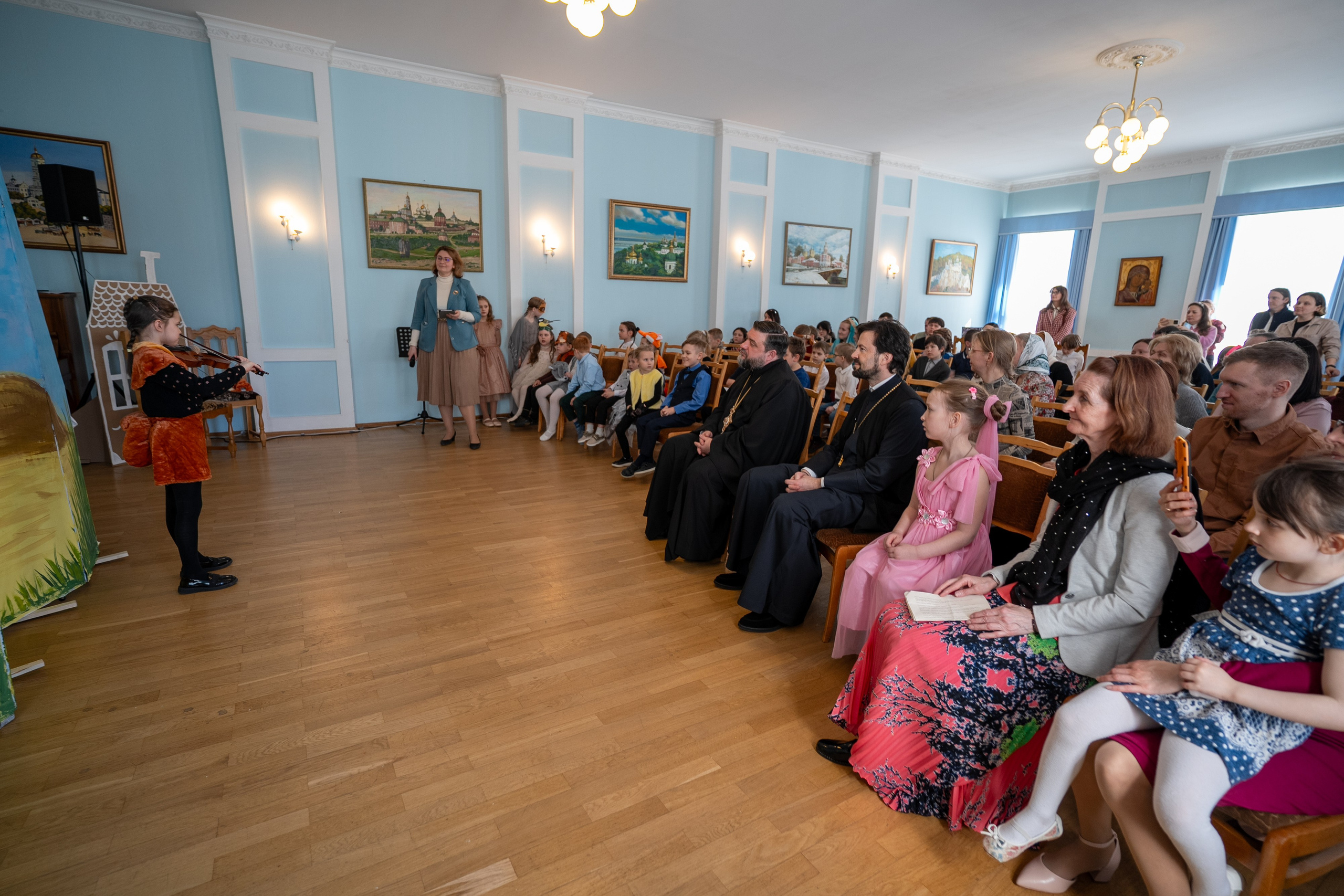 СВЕТЛАЯ ПАСХА В ВОСКРЕСНОЙ ШКОЛЕ. НИКОЛО-БОГОЯВЛЕНСКИЙ МОРСКОЙ СОБОР