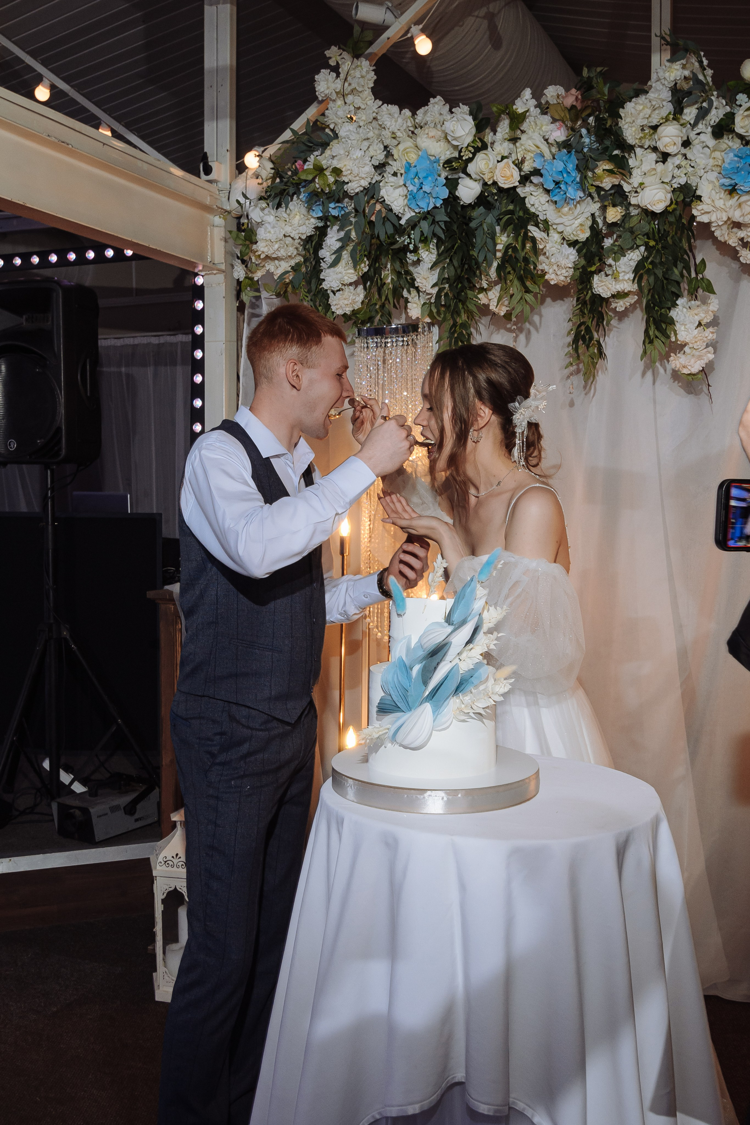 Свадебная съёмка для Ирины и Николая. Сборы в отеле. Свадебный и семейный фотограф г. Ярославль Савинская Анастасия