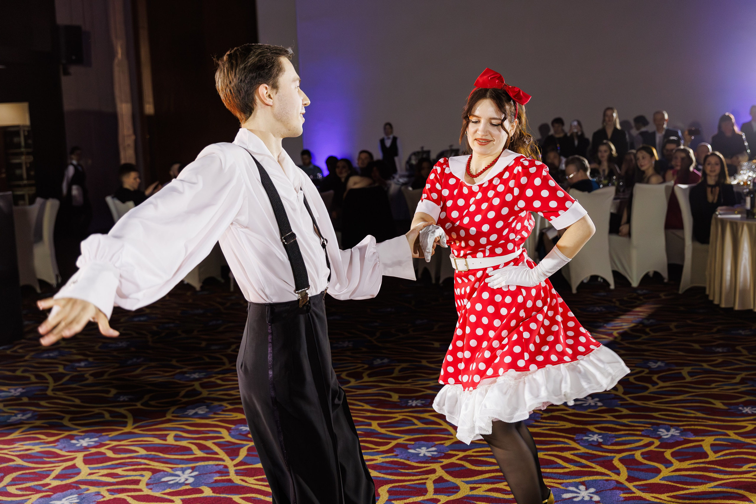 Новогодний корпоратив Отеля «Пекин». Репортажный фотограф Минск ❘ Костецкий Илья ❘ Беларусь