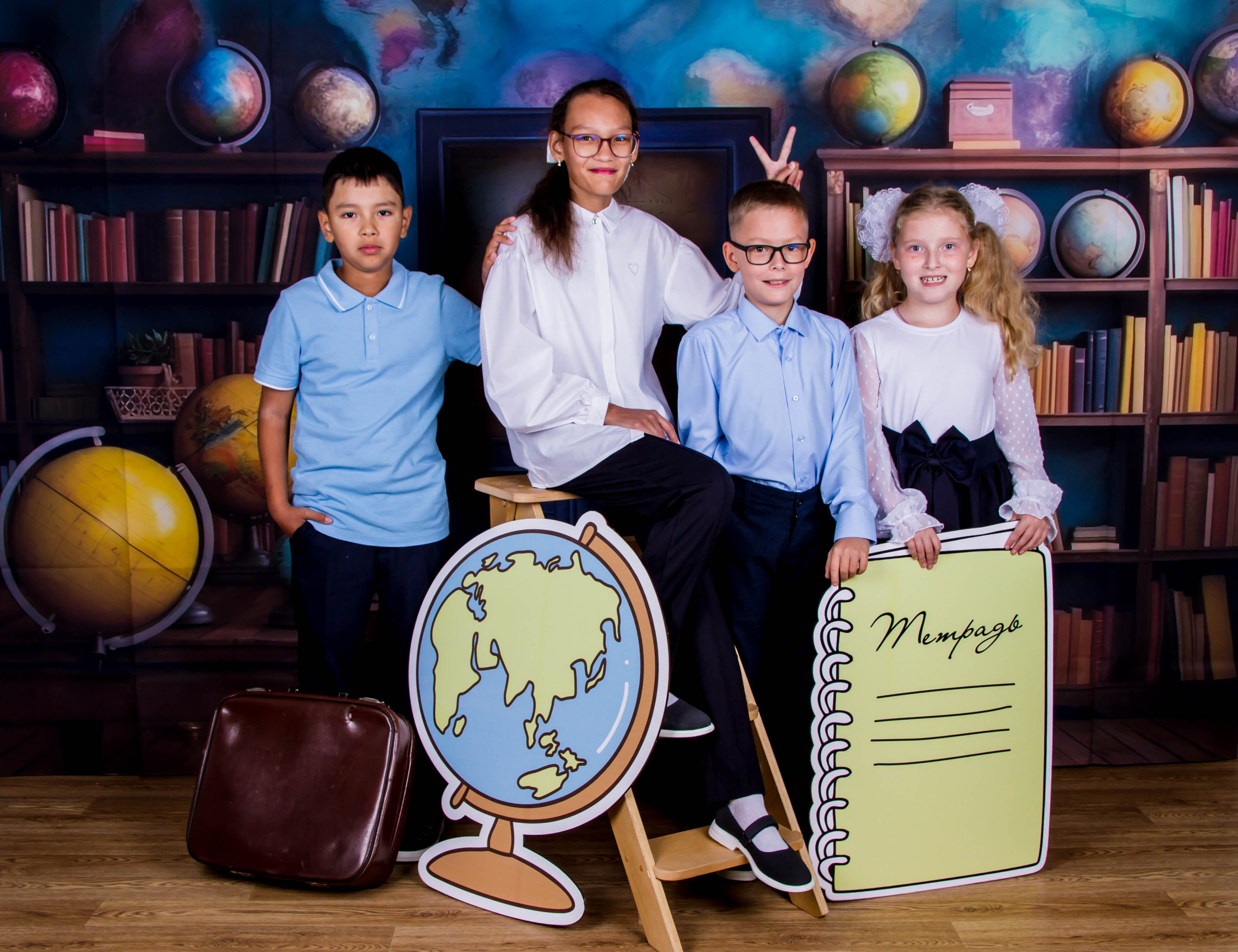 1 сентября. Выпускные альбомы на заказ Нягань (фотокнигиназаказнягань)