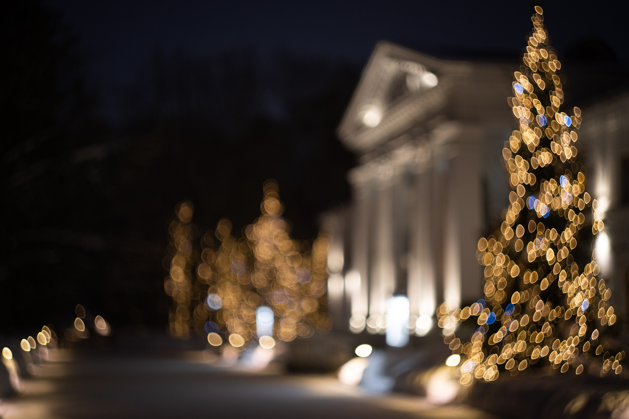 ПЕРЕДЕЛКИНО. ПОБУДЬ ЗДЕСЬ И ЦЕЛЕЕ БУДЕТ ЭТОТ МИР