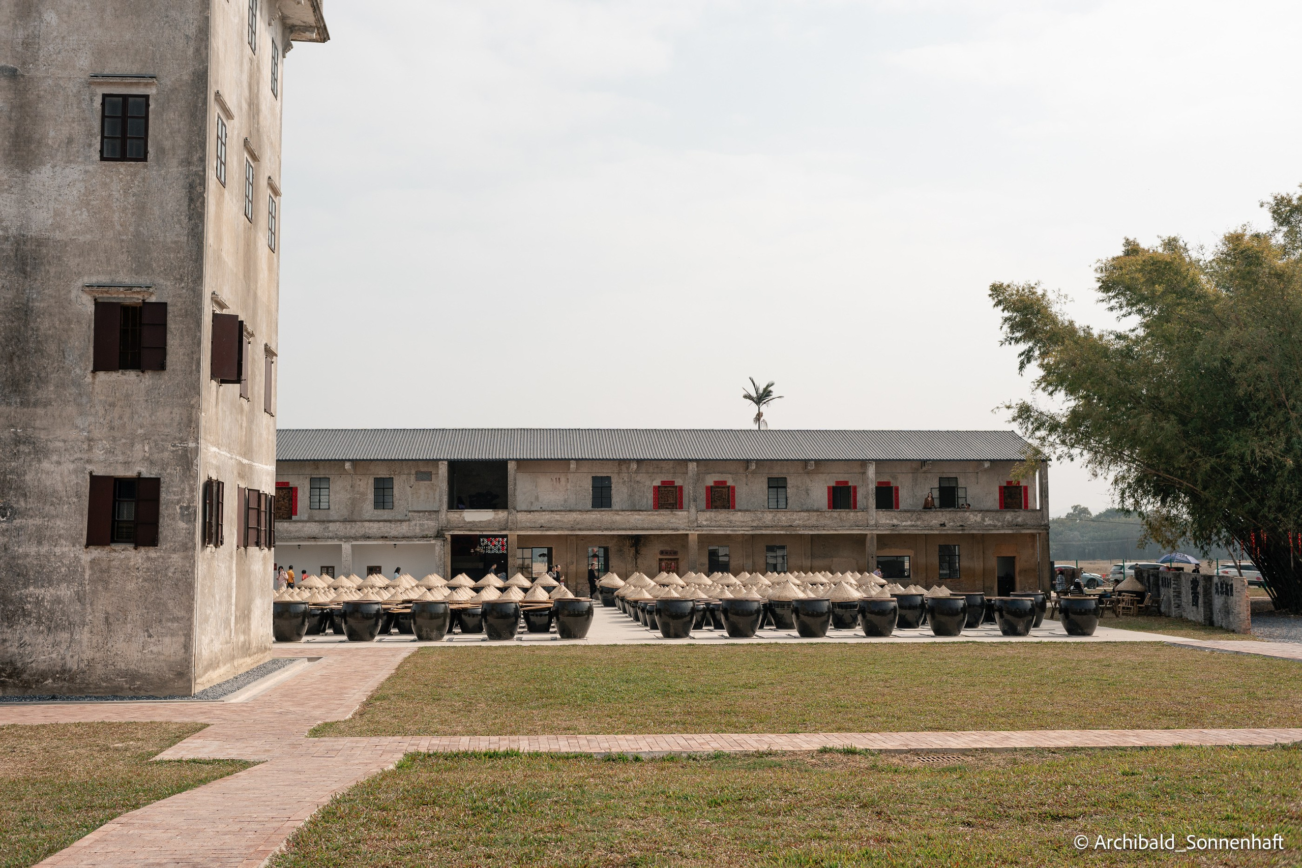 Diaolou in Kaiping. Photographer in Guangzhou, China. Archibald Sonnenhaft