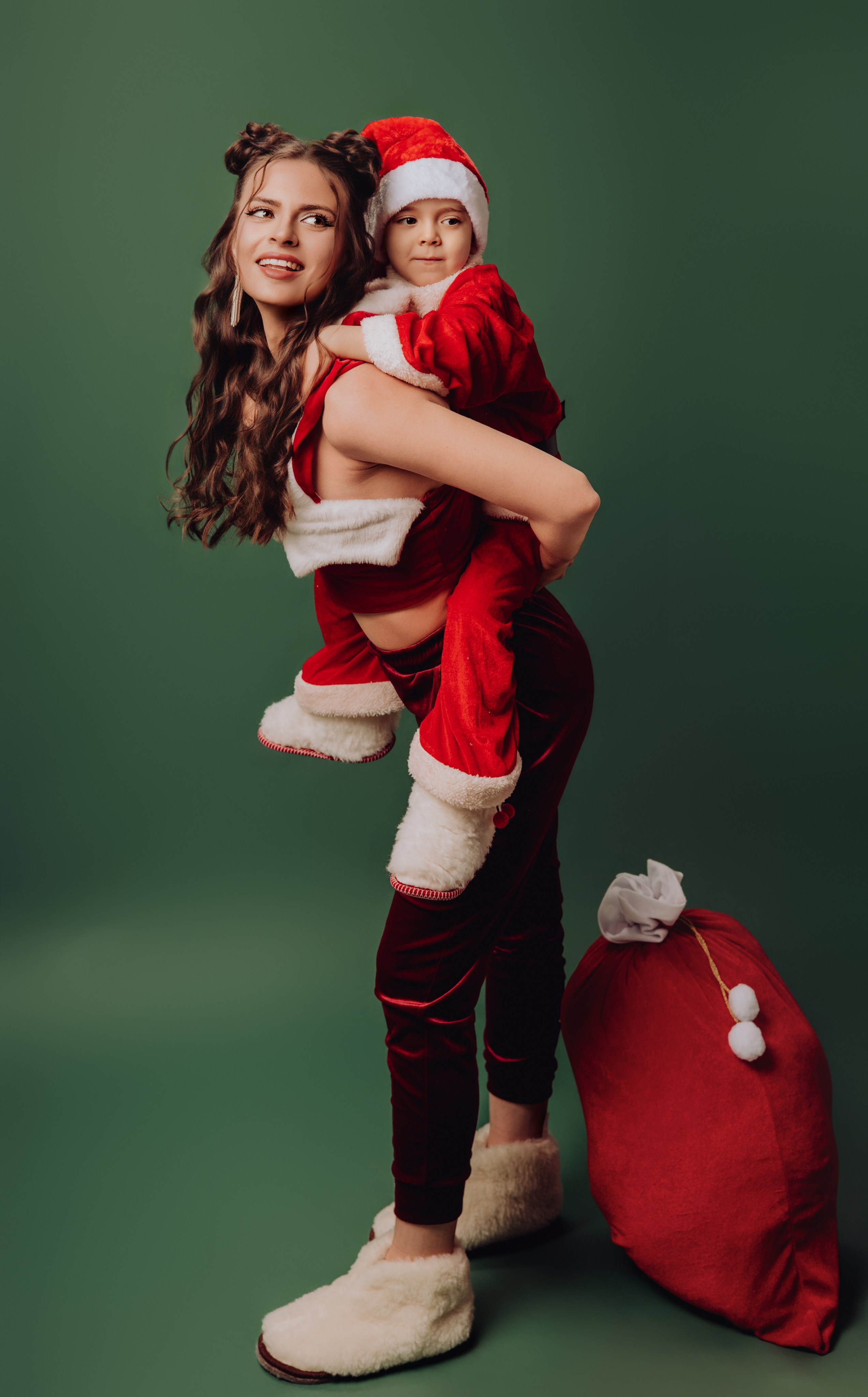 Семейные. Фотограф беременности и семей Нижневартовск