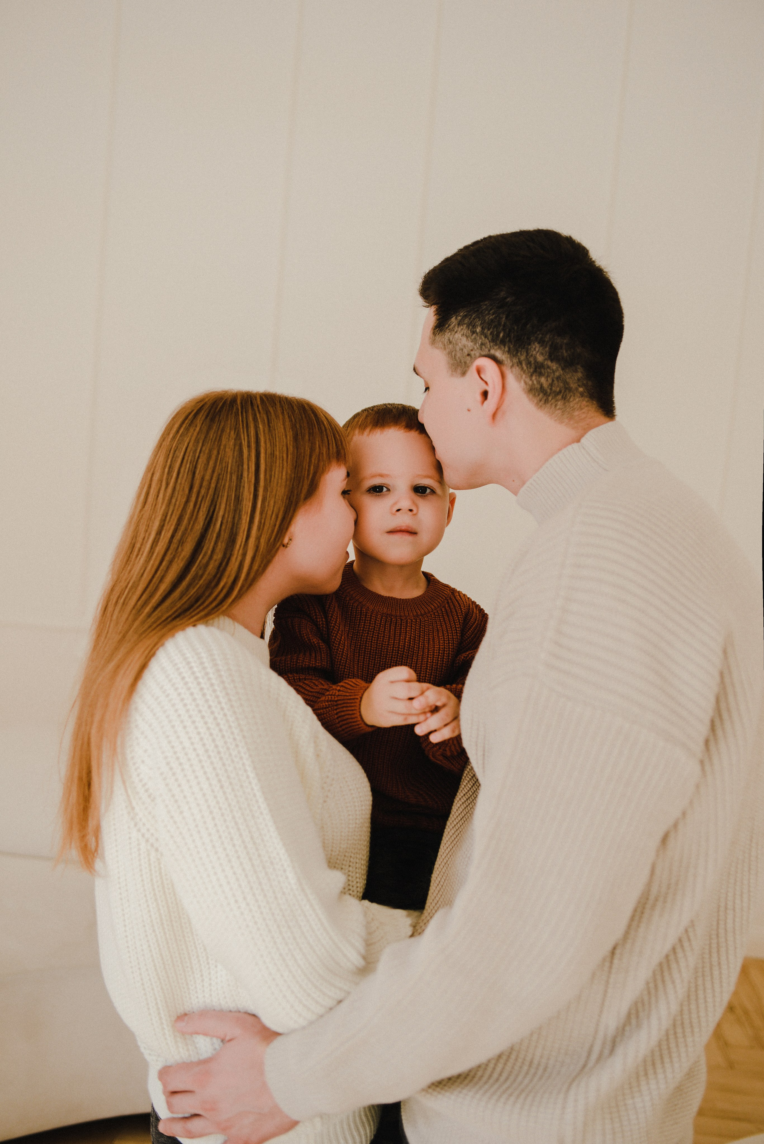 Антон, Вика и маленький Лёва. Фотограф Ярута Оксана / Ростов-на-Дону