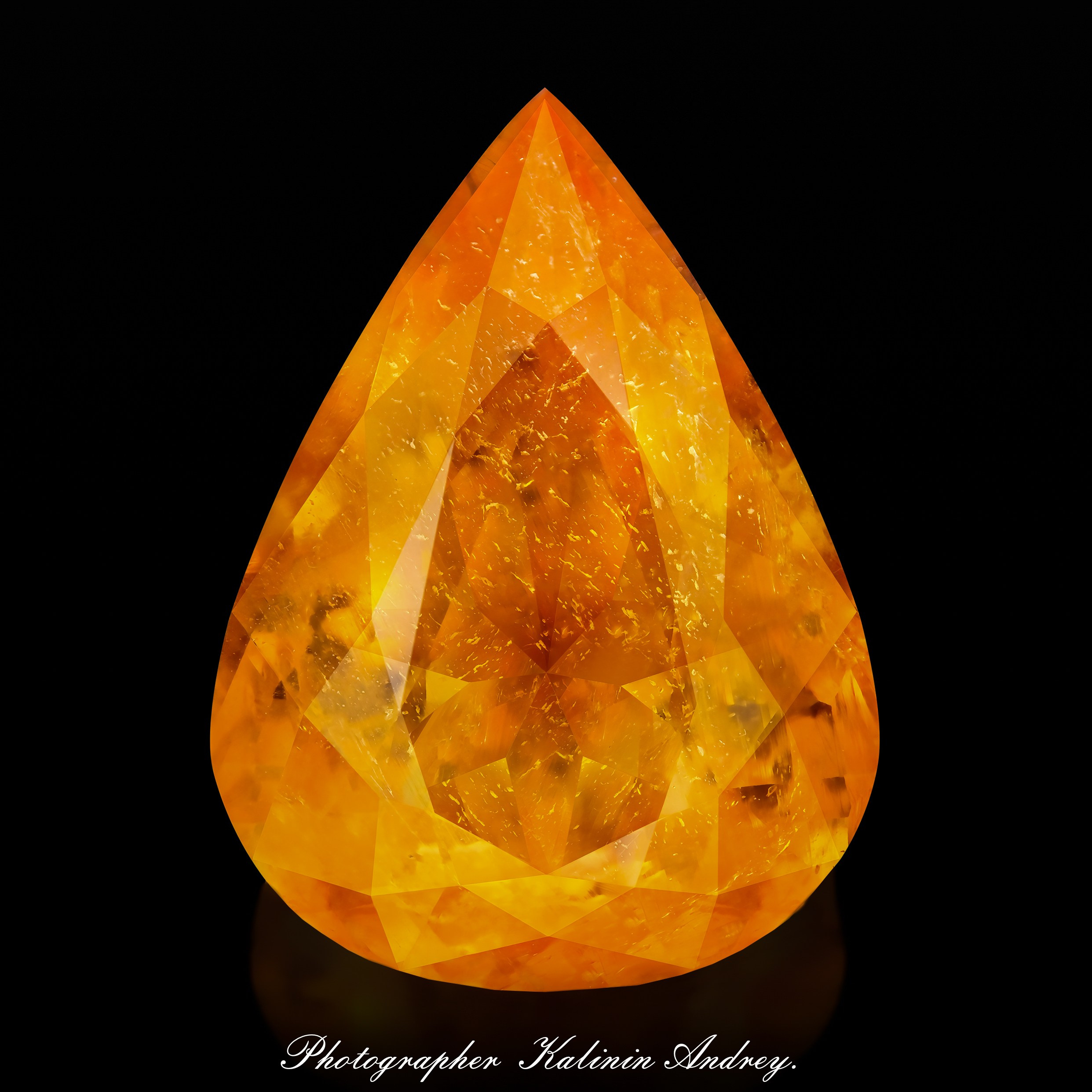 Профессиональная уникальная рекламная фотосъёмка драгоценных в Москве  тел +7 966-003-13-07. Высококачественная профессиональная рекламная фотосъёмка ювелирных украшений, драгоценных камней в Москве. Обучение, консультация