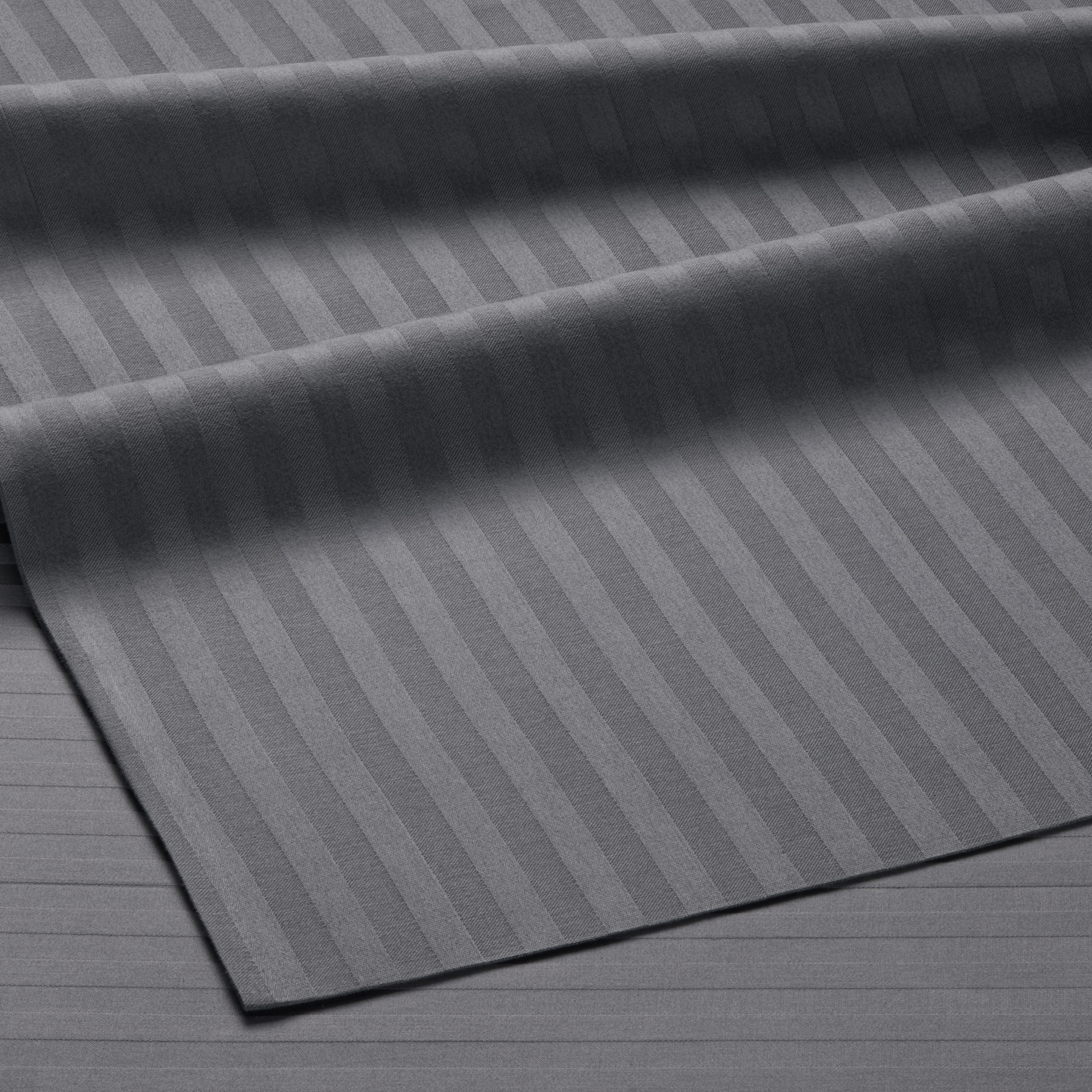 Постельное белье Pragma (страйп). Олег Дмитриев