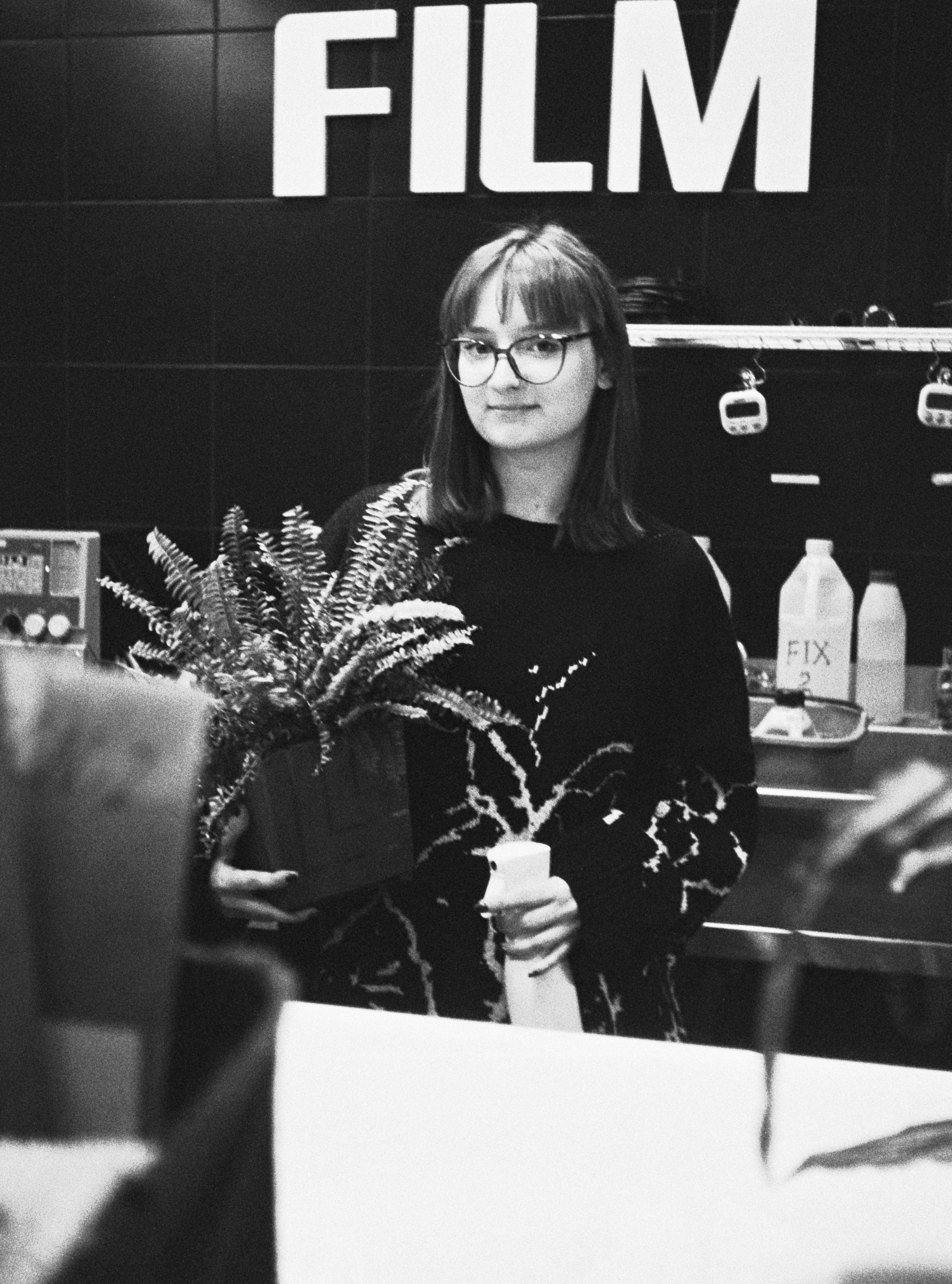 Сотрудницы лаборатории. Сергей Новиков Фотограф Москва