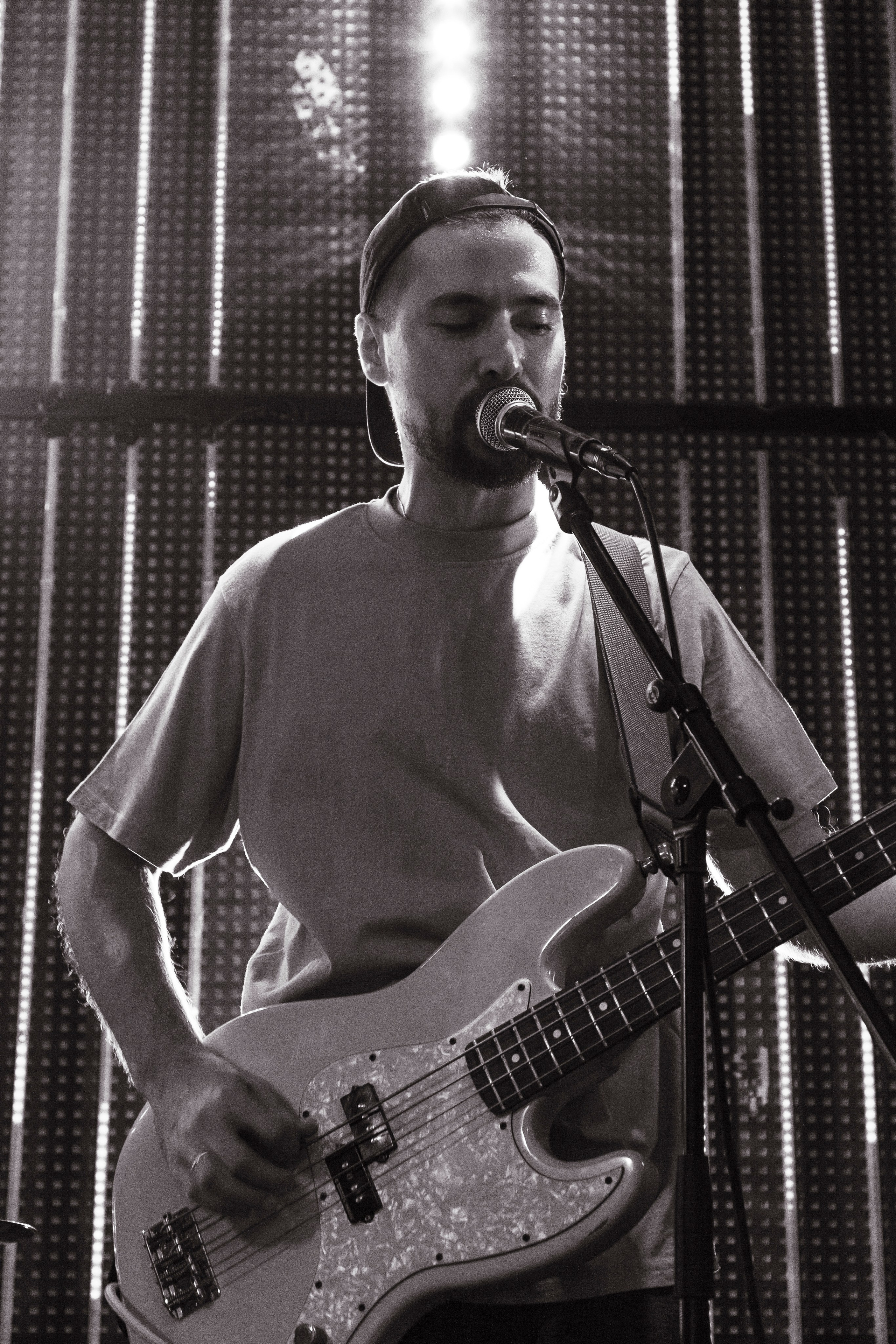 Рок-концерт. Reborn.19.09.25. Профессиональное фото в Казани: от идеи до результата. Фотограф Яна Мур