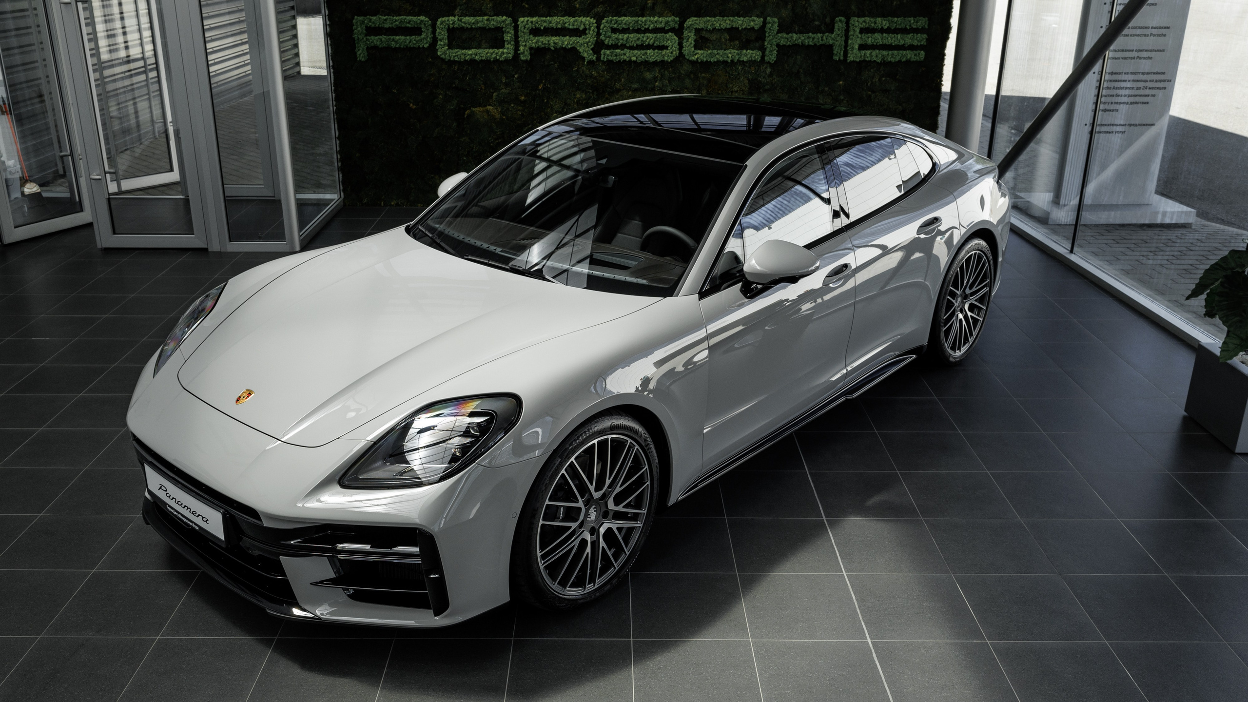 ДЦ PORSCHE Минеральные Воды. Фотограф Ставрополь Петр Голубенко