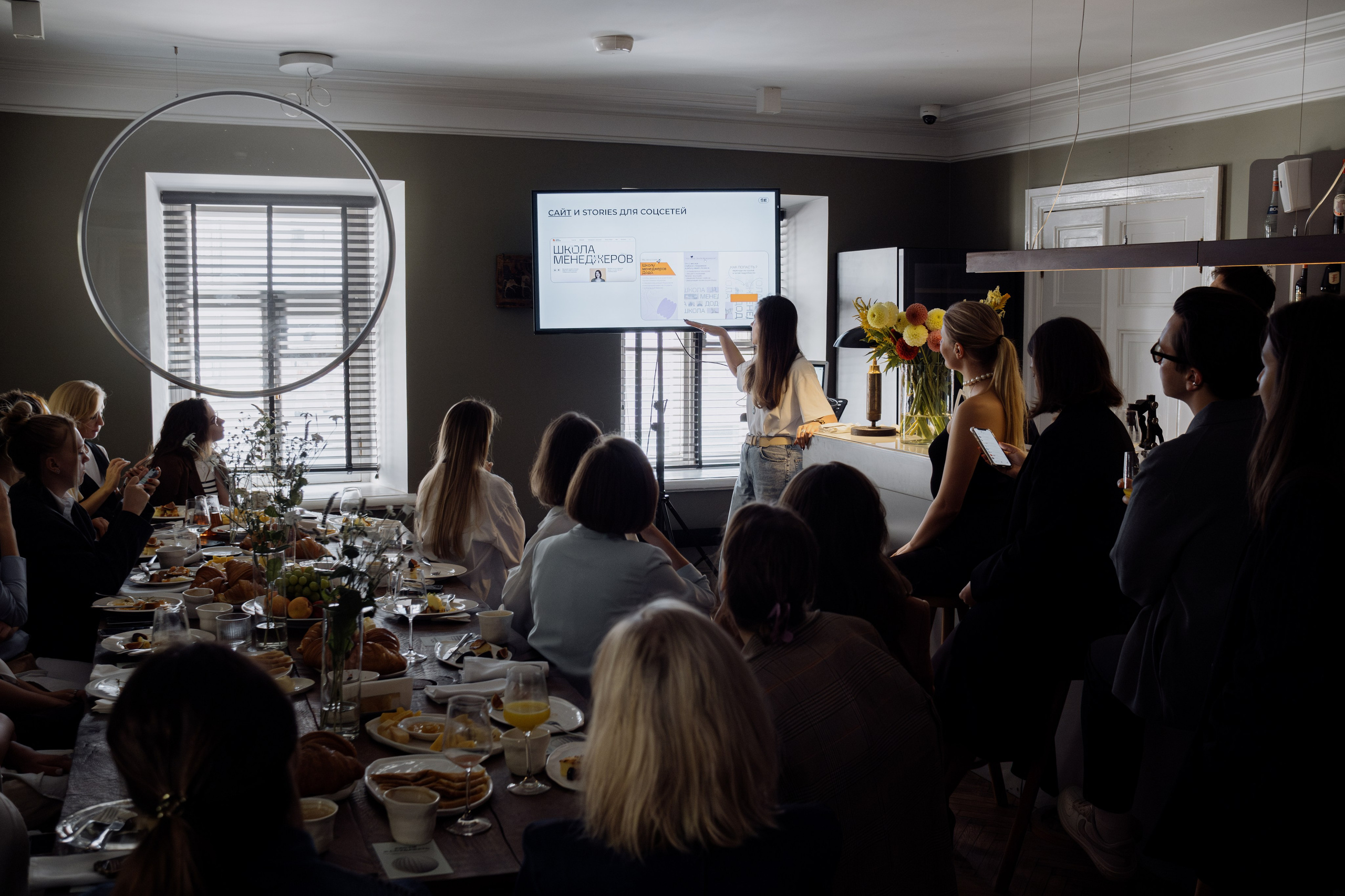Бизнес-завтрак SETTERS EDUCATION. Репортажный и портретный фотограф в Москве Илья Спиридонов