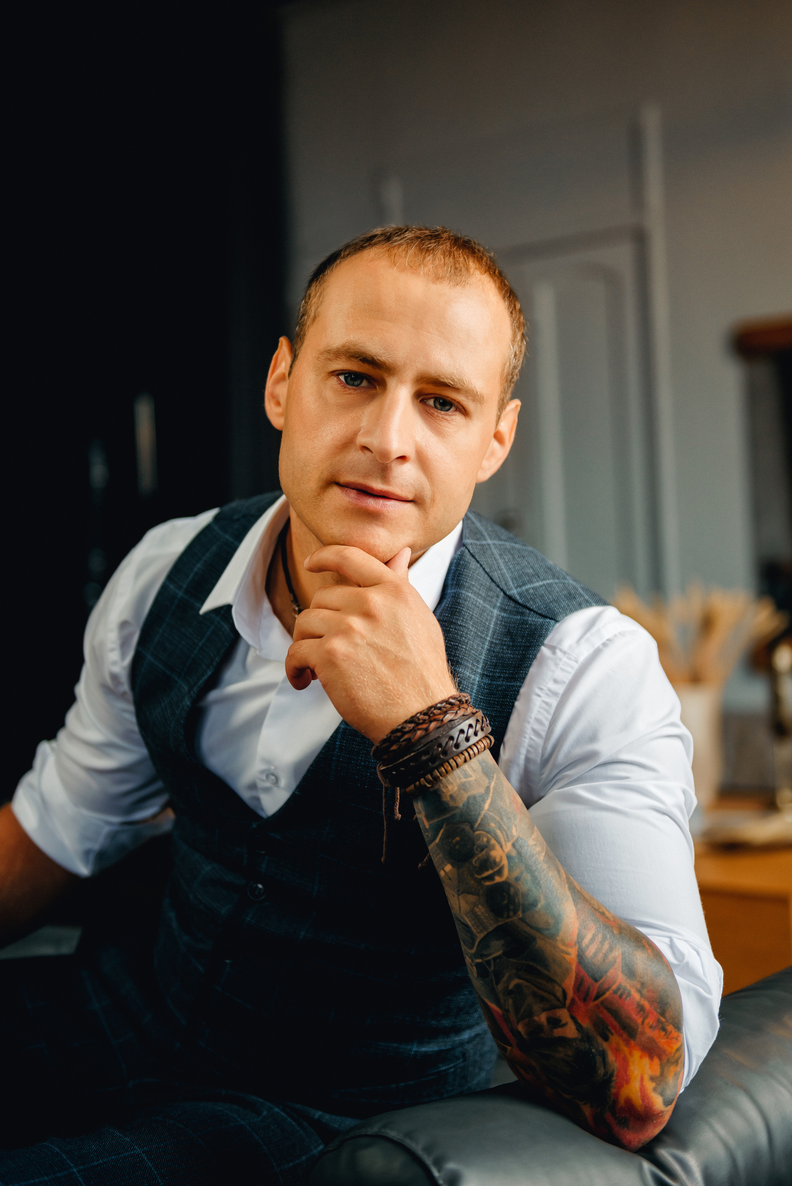 Мужской портрет. Фотосессия для мужчин. Мария Прищеп. Профессиональный фотограф в Краснодаре