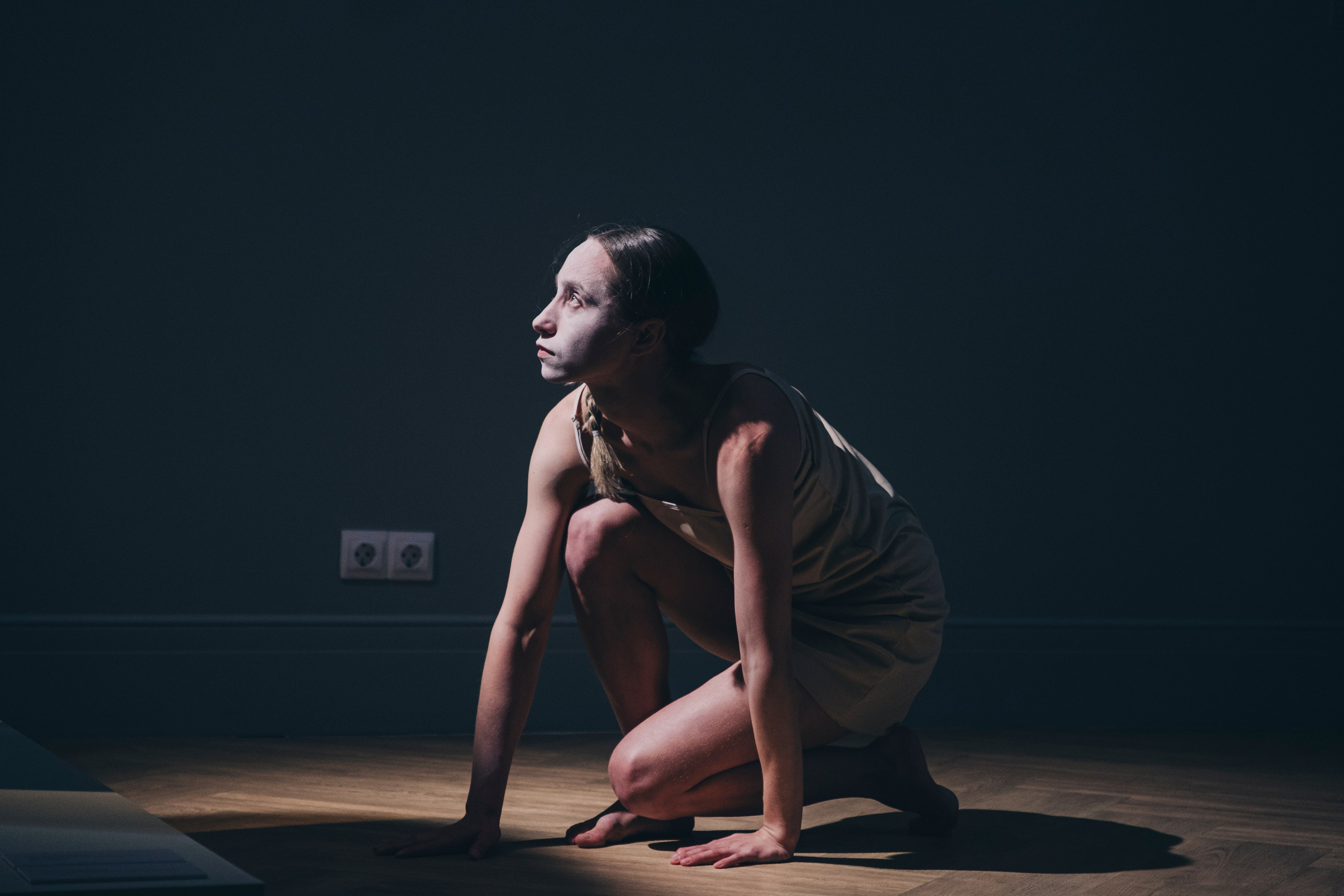 Перформанс в галерее. Фотограф в Иркутске Анна Мирошникова