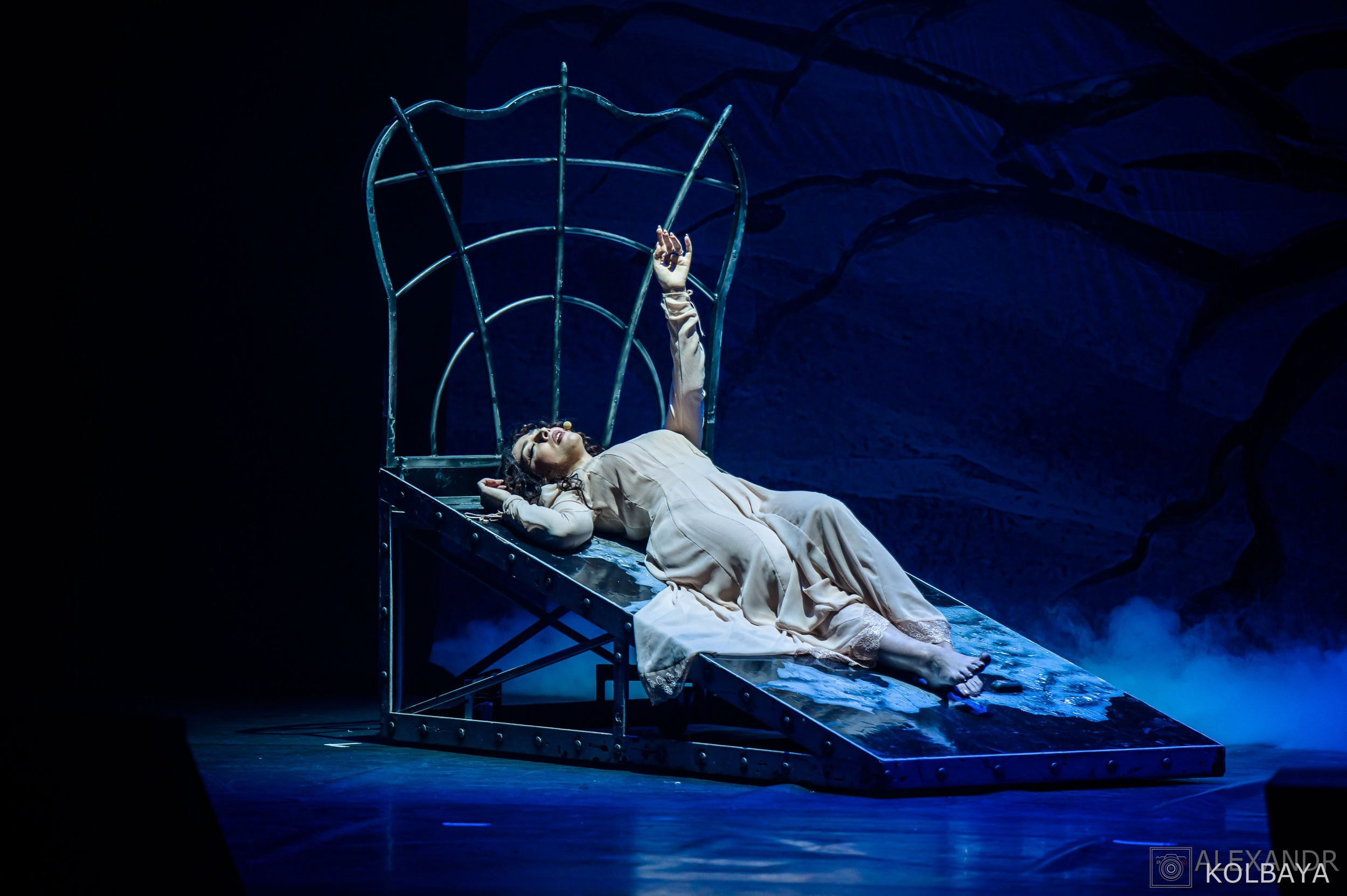 Мюзикл Дракула. Концертный и театральный репортажный фотограф в Москве Александр Колбая