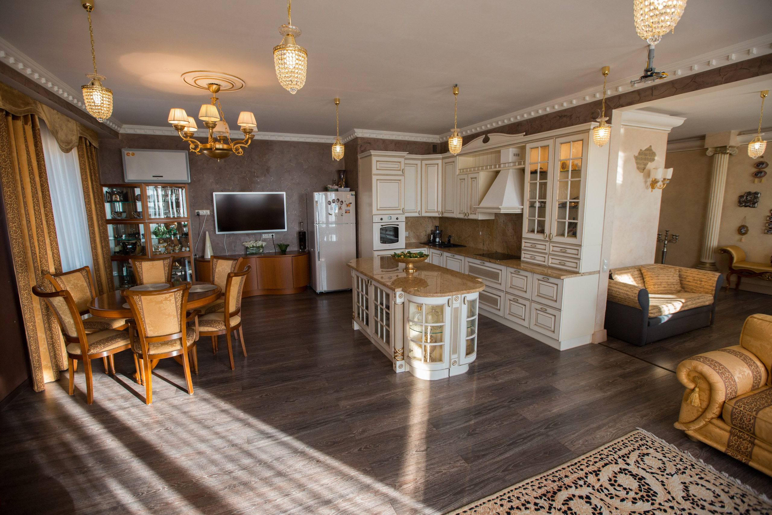 Apartment. Главная