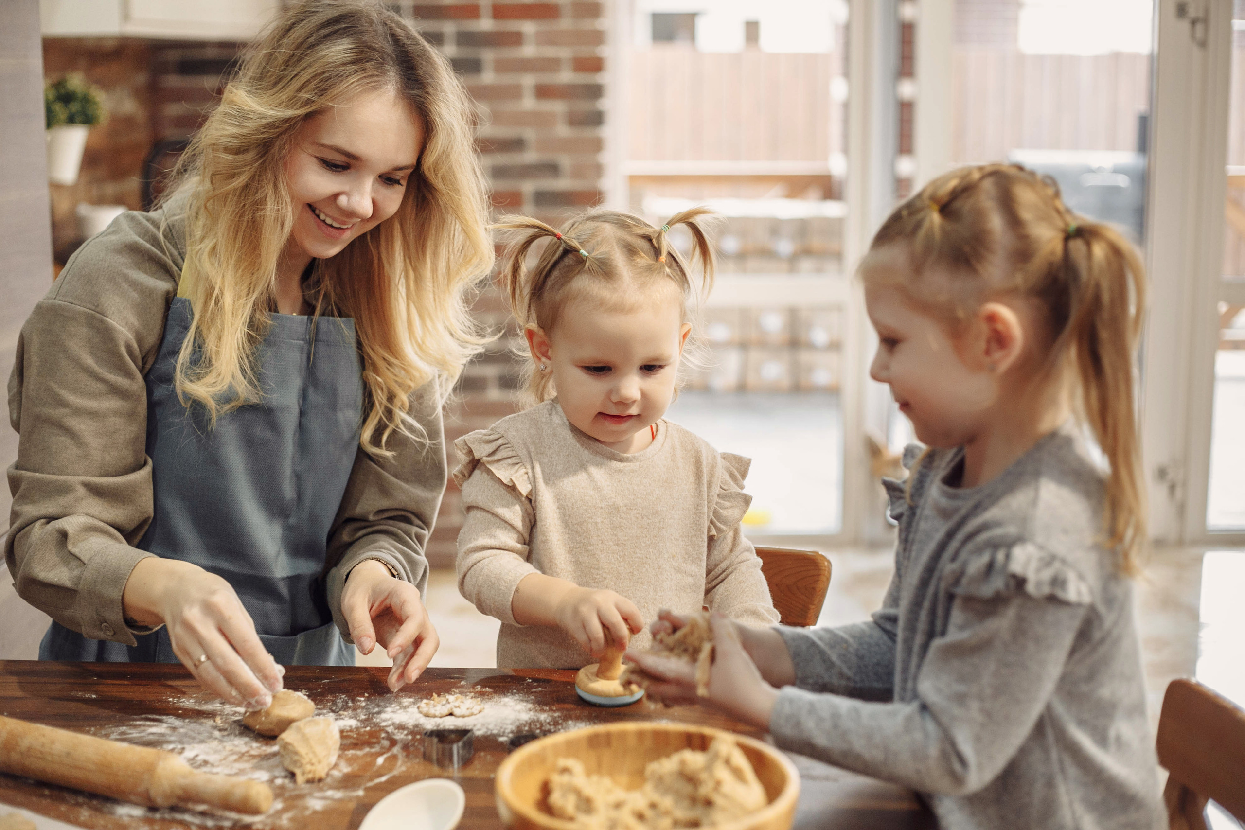 новогодняя фотосессия в Ростове, новогодняя фотосессия, новогодняя съемка, фотосессия дома, домашняя фотосессия, фотосессия с детьми, мама и дочки, мама и дочка, фотограф Ростов, семейный фотограф Ростов, семейный фотограф в Ростове, фотосессия Ростов, фотосессия в Ростове