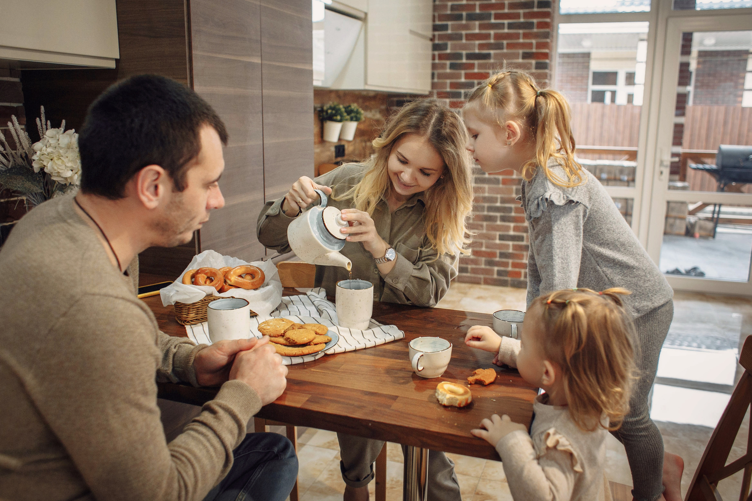 новогодняя фотосессия в Ростове, новогодняя фотосессия, новогодняя съемка, фотосессия дома, домашняя фотосессия, фотосессия с детьми, мама и дочки, мама и дочка, фотограф Ростов, семейный фотограф Ростов, семейный фотограф в Ростове, фотосессия Ростов, фотосессия в Ростове