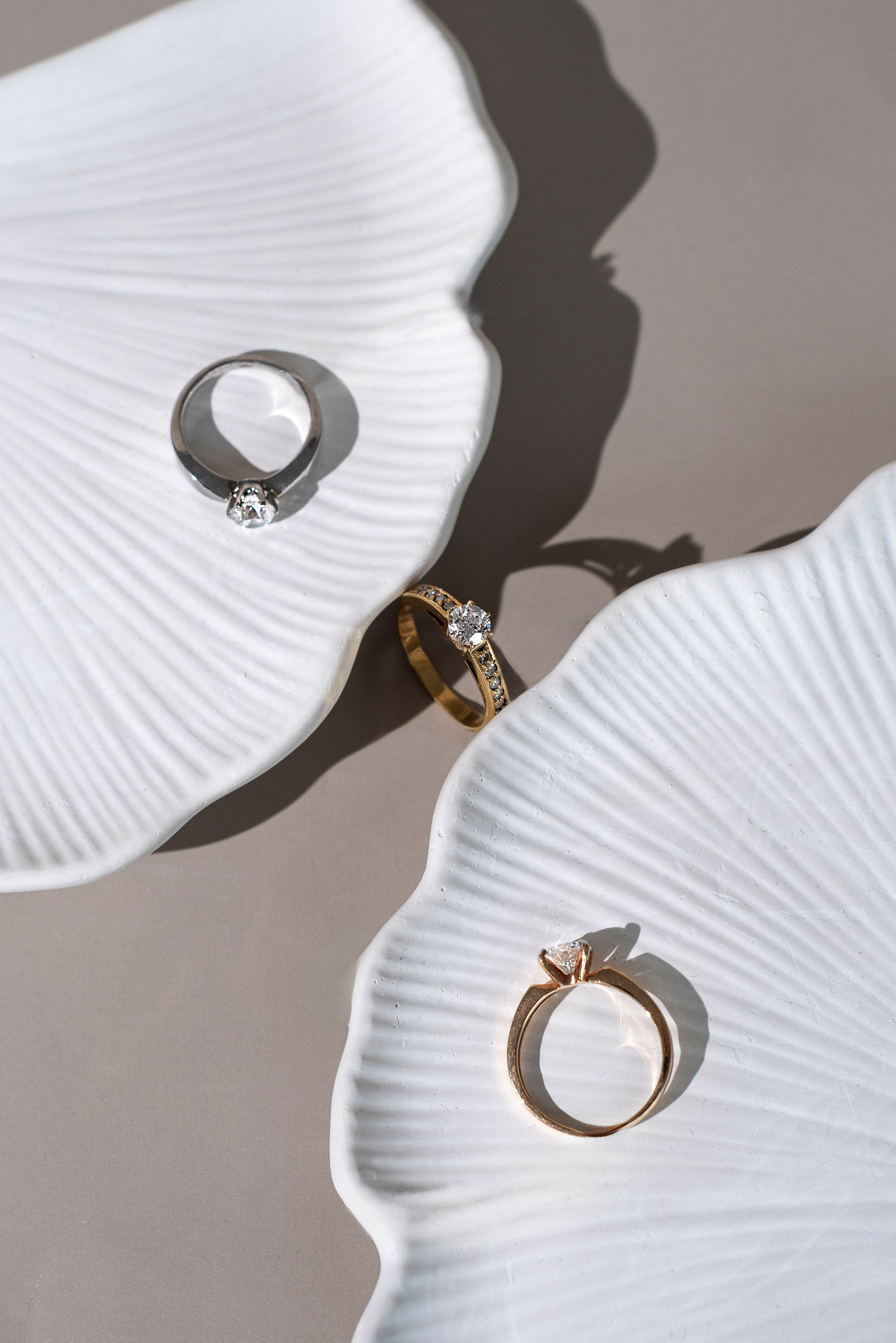 кольца с бриллиантами