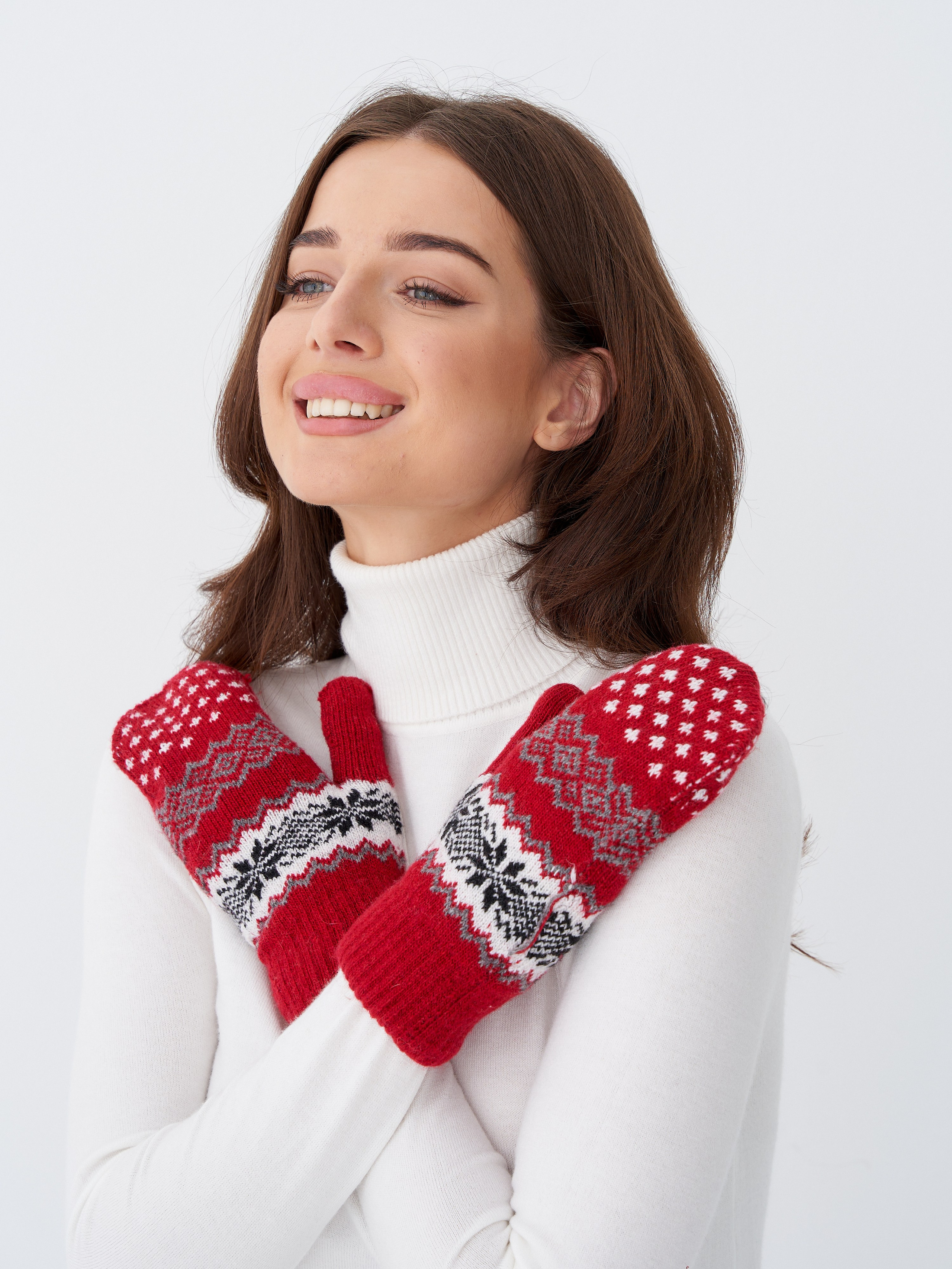 Оля. Контент для маркетплейсов и соцсетей. Фото и видео съемка