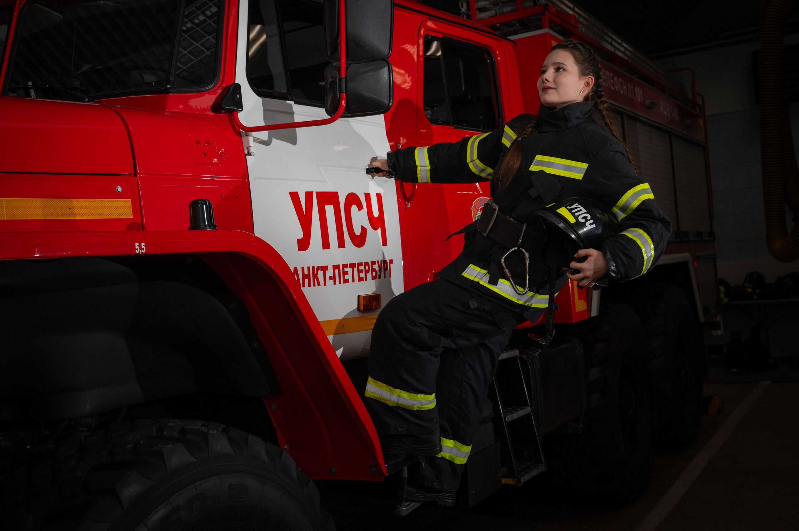 Девочки МЧС. г. Санкт-Петербург. Vadim Nevenglovskii Фотограф в разных жанрах