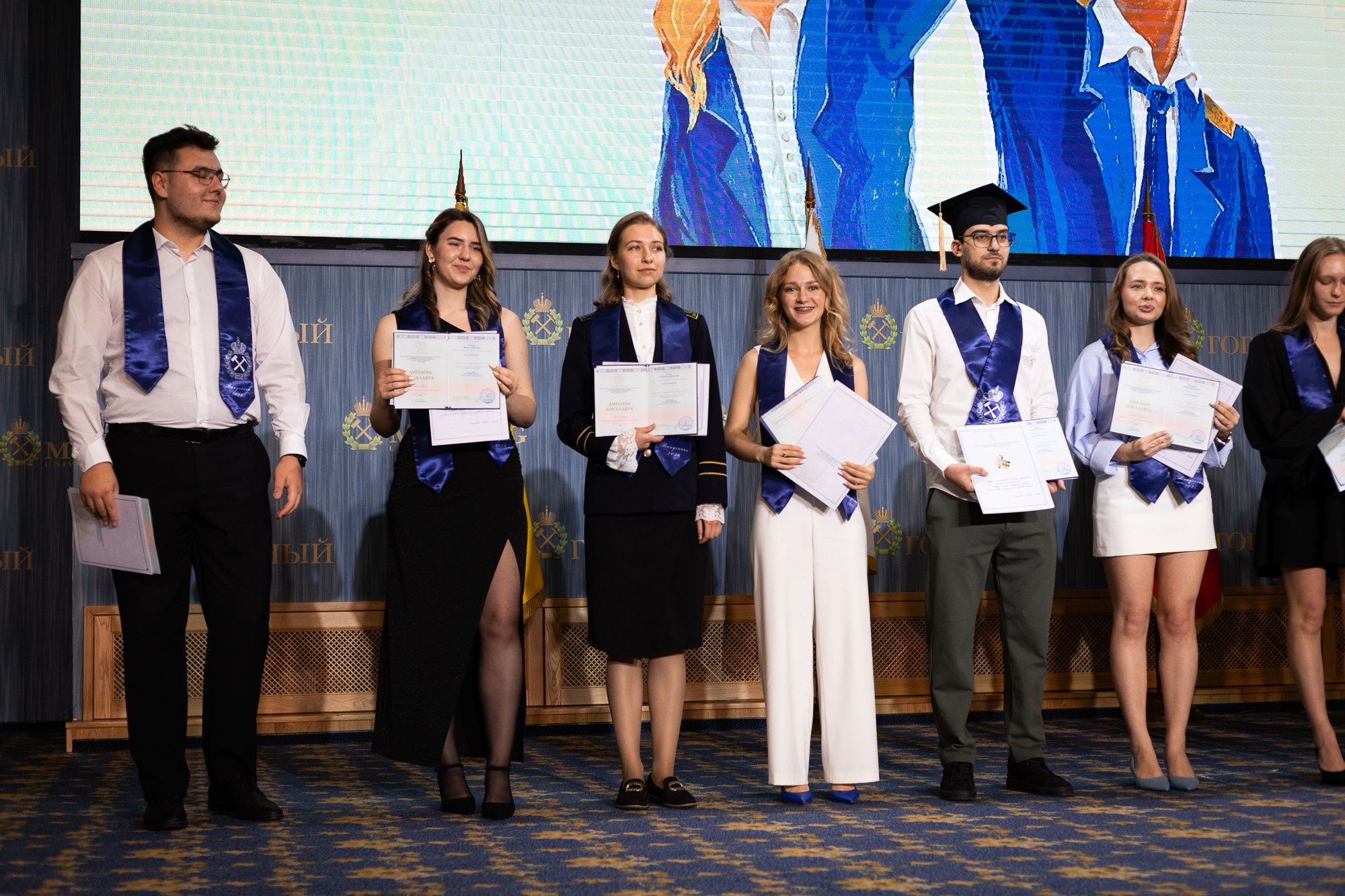 Выпуск, бакалавриат, Горный университет 2025. Фотограф в Санкт-Петербурге Смирнова Диана