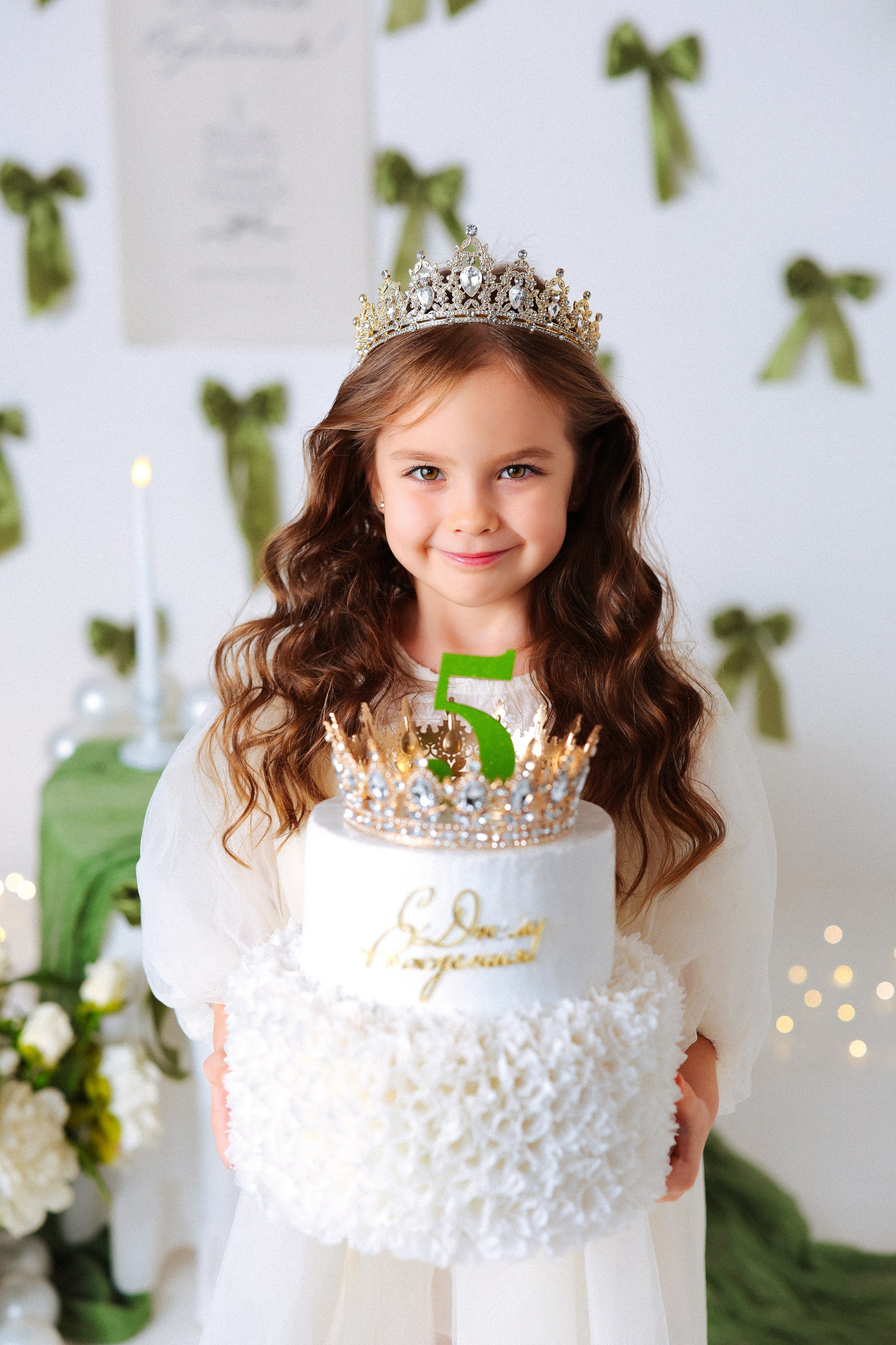 Малышки Антураж