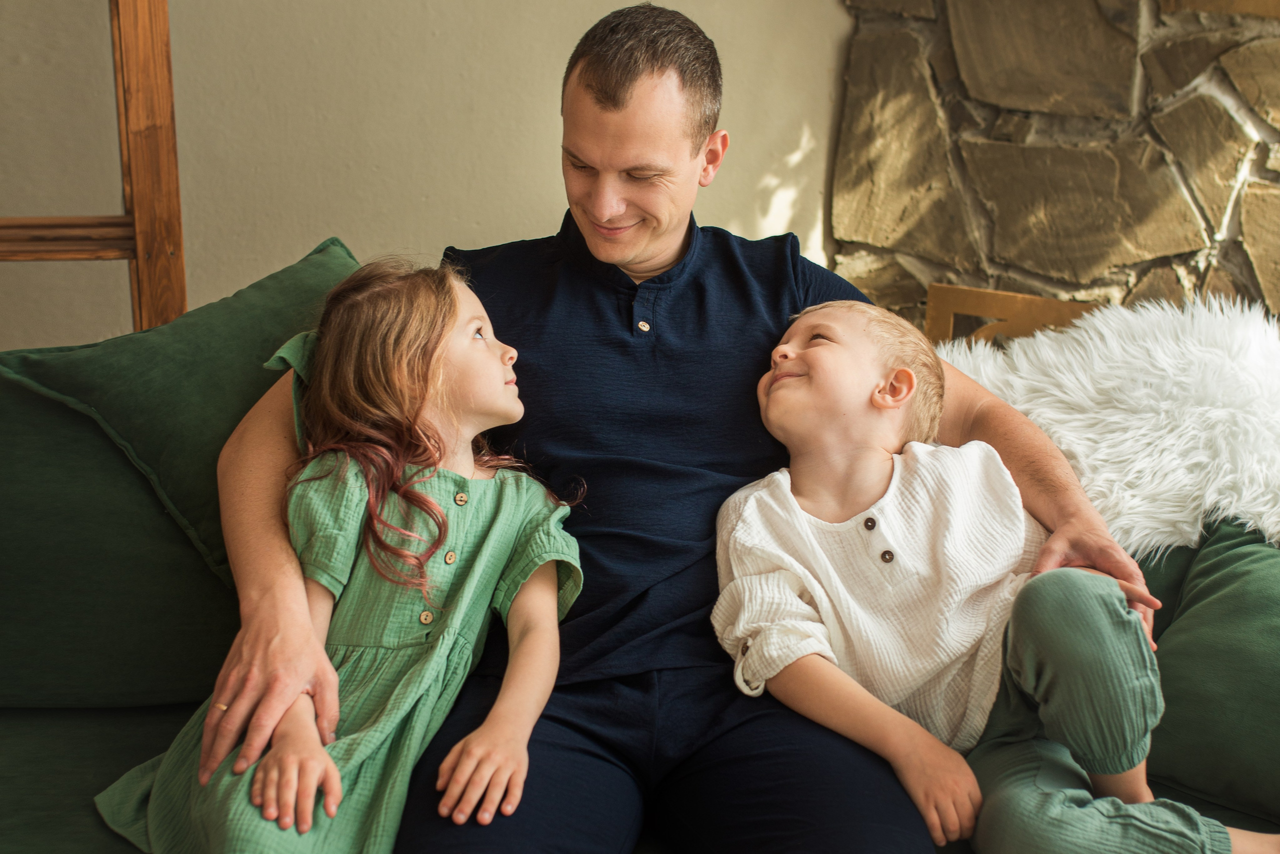 Павел, Светлана, Костя и Полина. Фотограф Таинств Крещения и Венчания в г. Курске