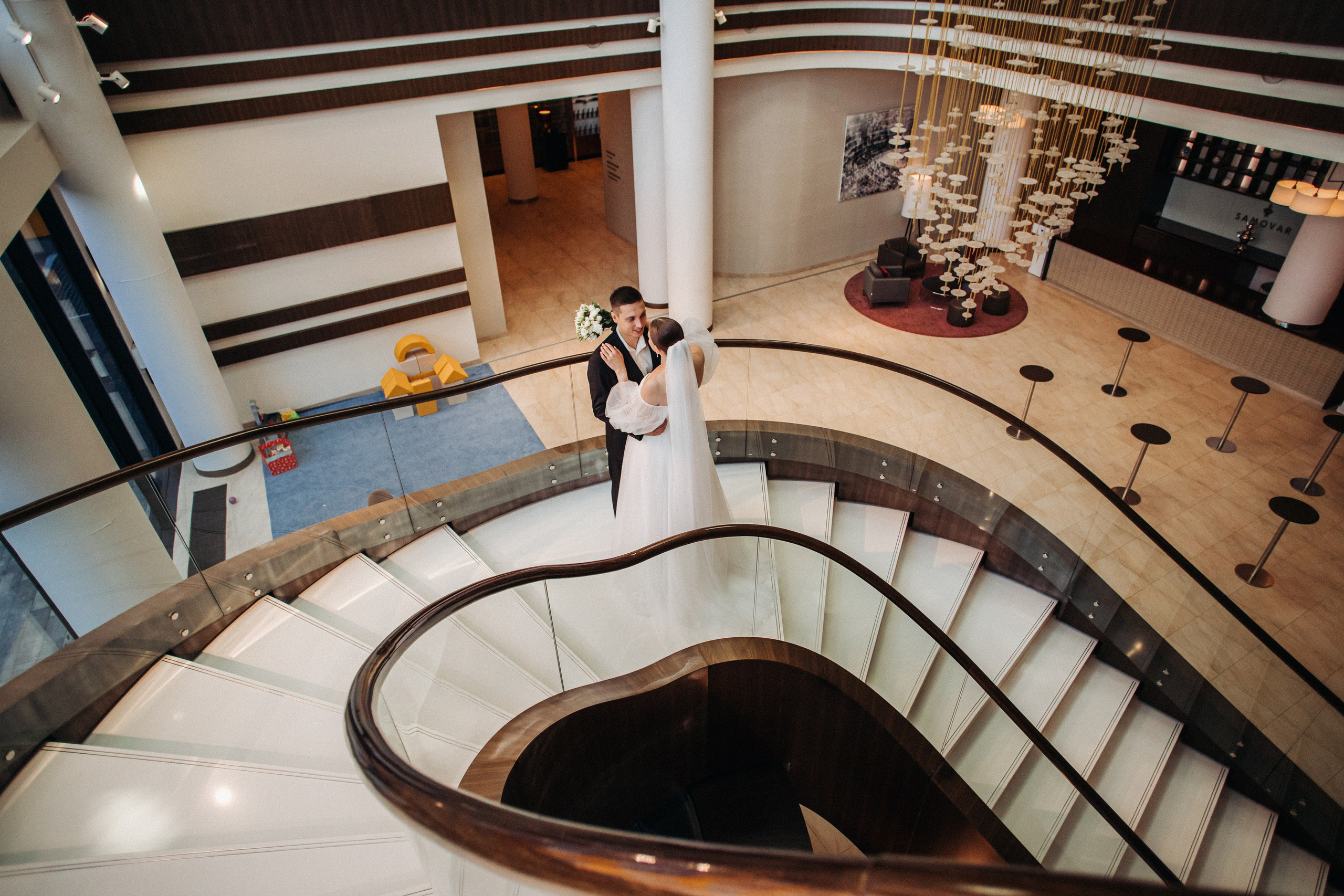 Vlad & Nadya (Saint-Petersburg, Russia). Destination wedding photographer Peter Letu