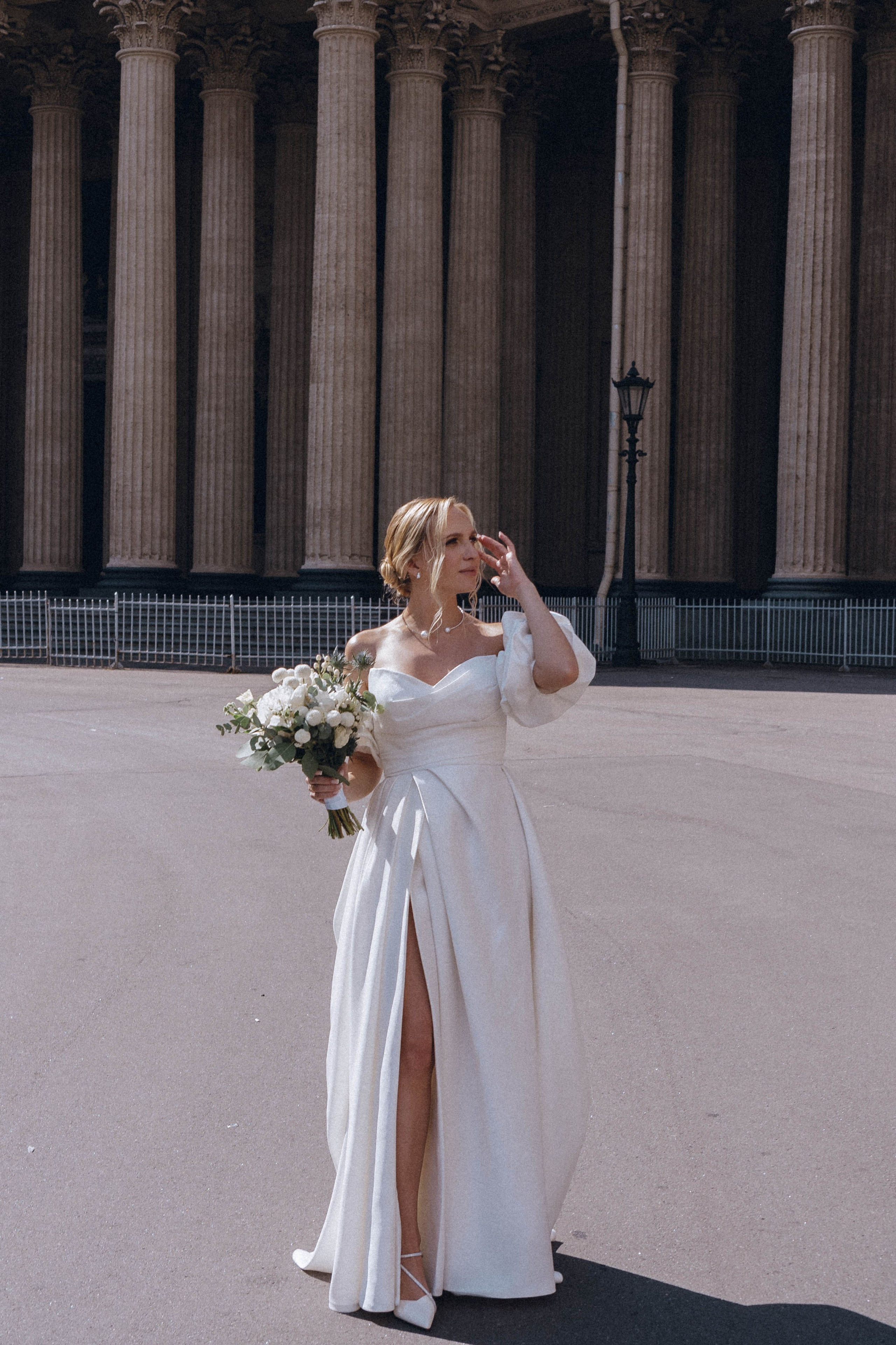 СВАДЕНБНАЯ СЬЕМКА НА КАТЕРЕ ПО КАНАЛАМ САНКТ-ПЕТЕРБУРГА И В АКВАТОРИИ НЕВЫ. Профессиональный фотограф, Санкт-Петербург — Виктория Богомолова