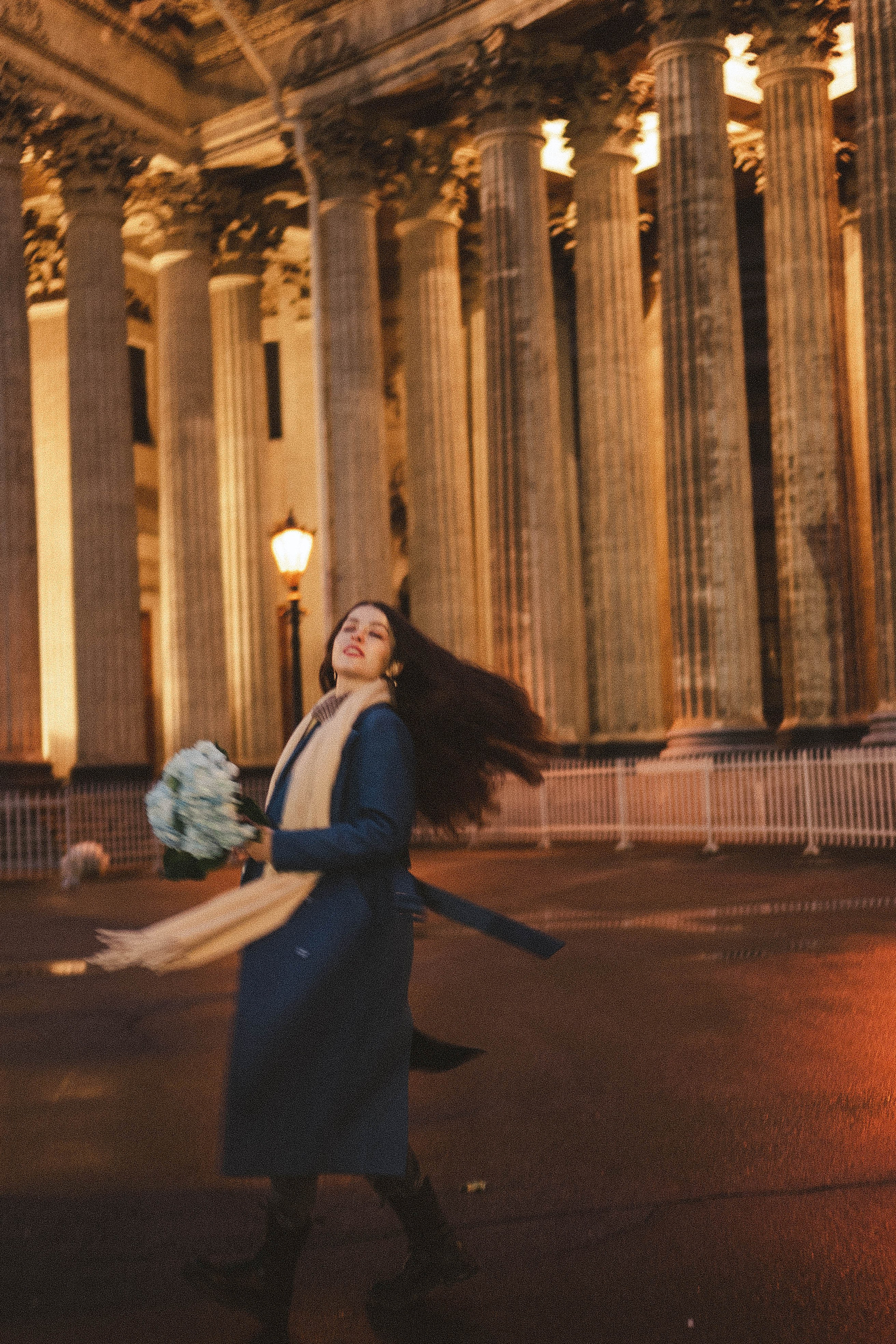 Прогулочная фотосессия по центру. Профессиональный фотограф, Санкт-Петербург — Виктория Богомолова