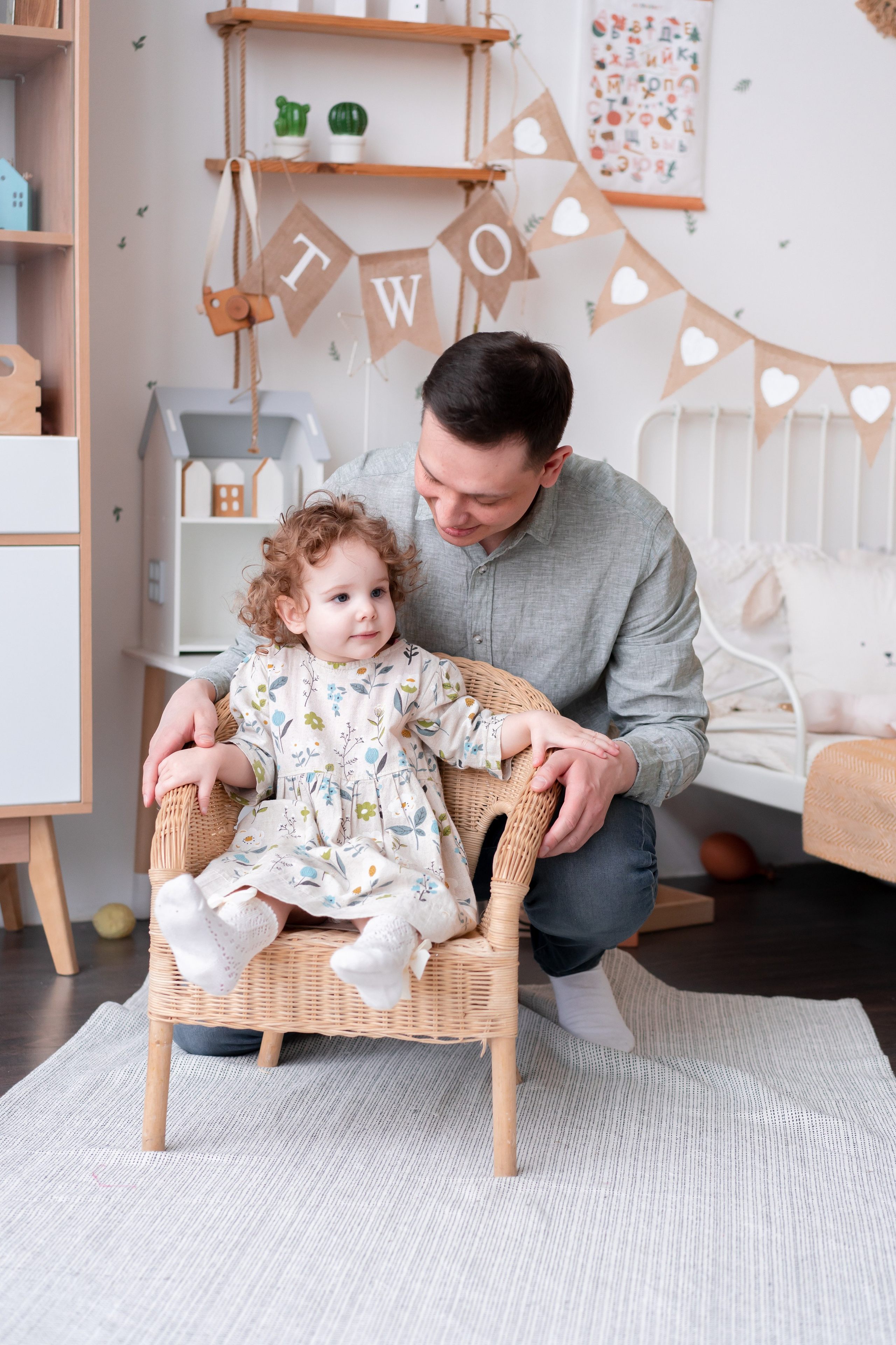 Кирочка и её семья. Детская, семейная фотостудия в Санкт-Петербурге