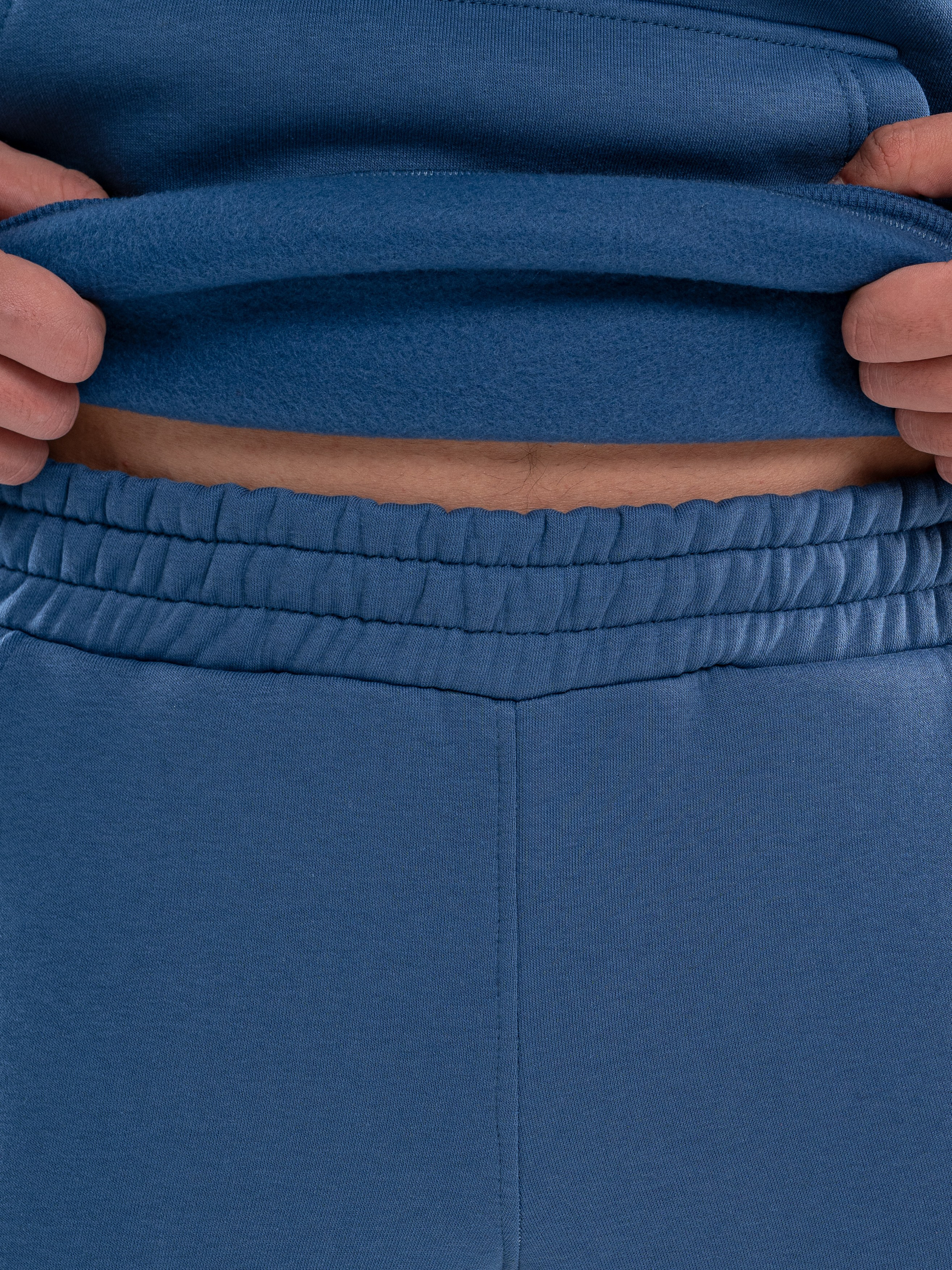 Мужские костюмы. Предметный фотограф, фото для маркетплейсов Пятигорск, КМВ