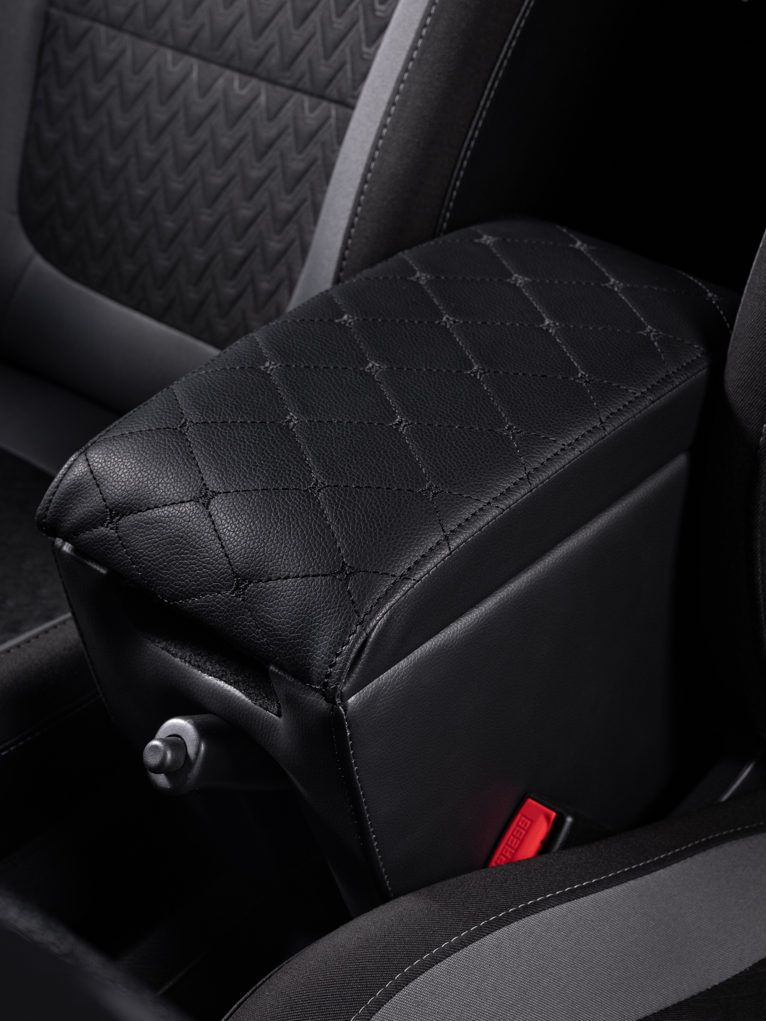 Автоподлокотники 2. Предметный фотограф, фото для маркетплейсов Пятигорск, КМВ