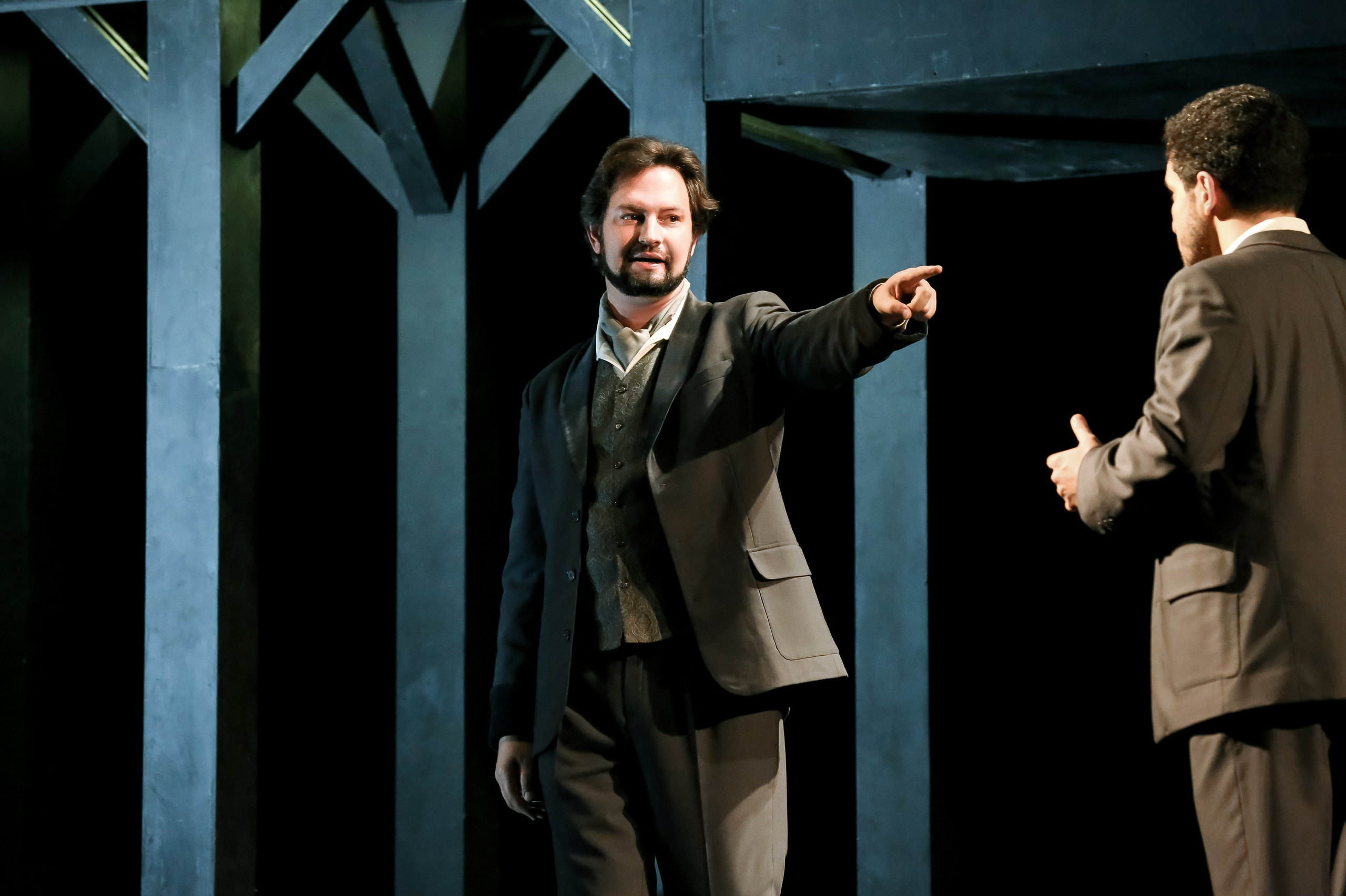 Сатана там правит бал: «Фауст» Гуно в Новой опере. Дарья Письменюк / Darya Leitstern — фотограф, музыкант, журналист, путешественник