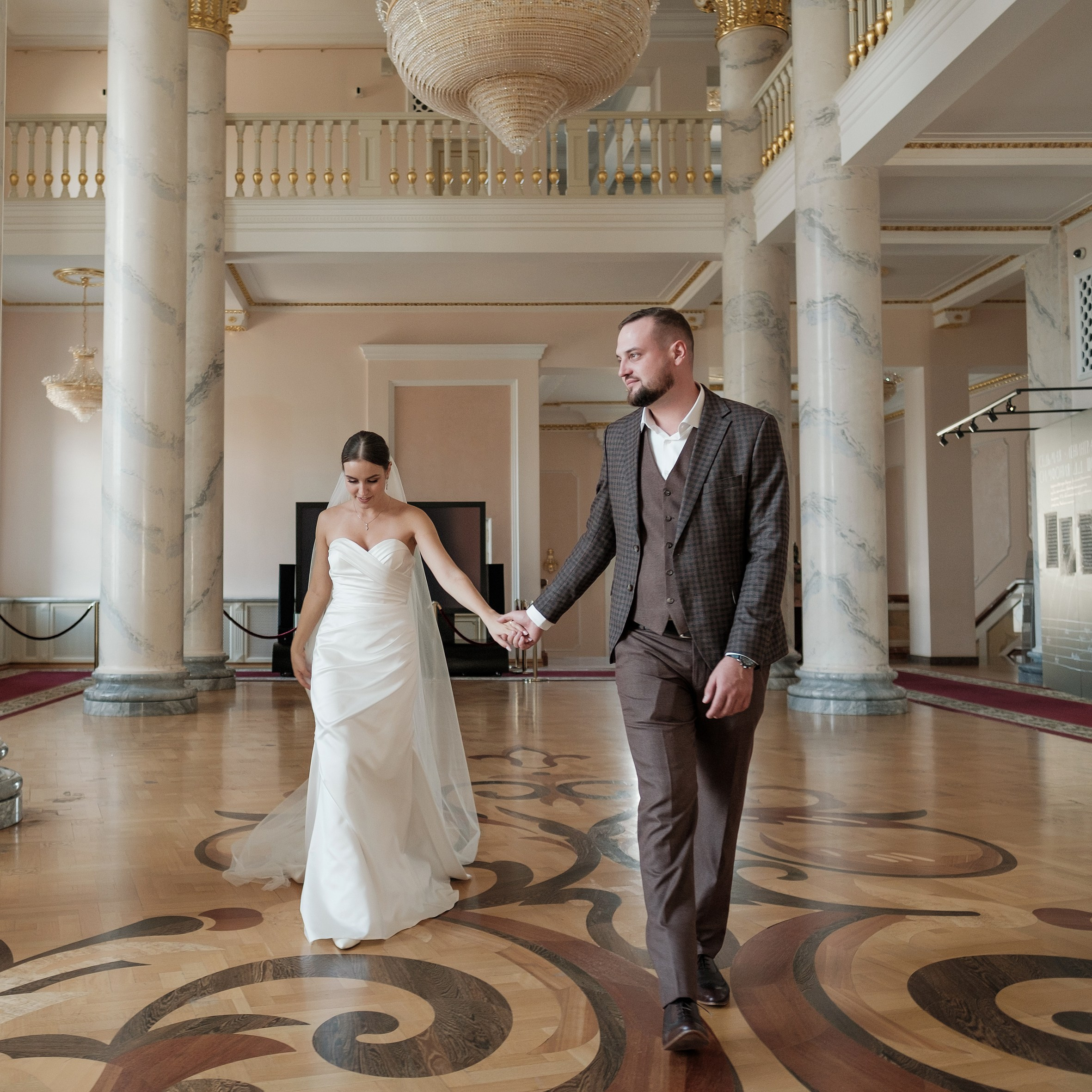 Самарский академический театр оперы и балета имени Д. Д. Шостаковича. Wedding photographer