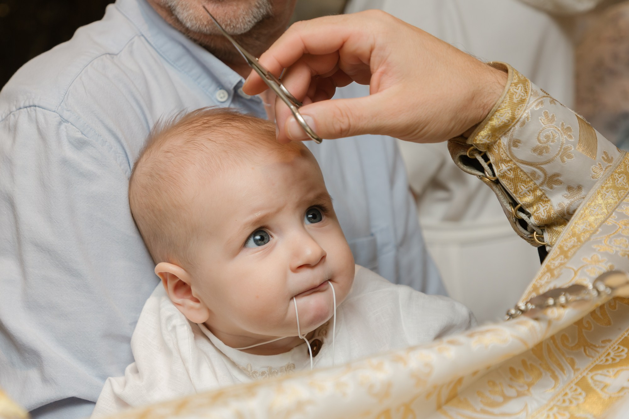 Таинство крещения, трогательные моменты, фотограф Денис Дорфф. Фотограф крещение венчание в Петербурге! Помогает подобрать храм и посоветовал душевного батюшку в СПб