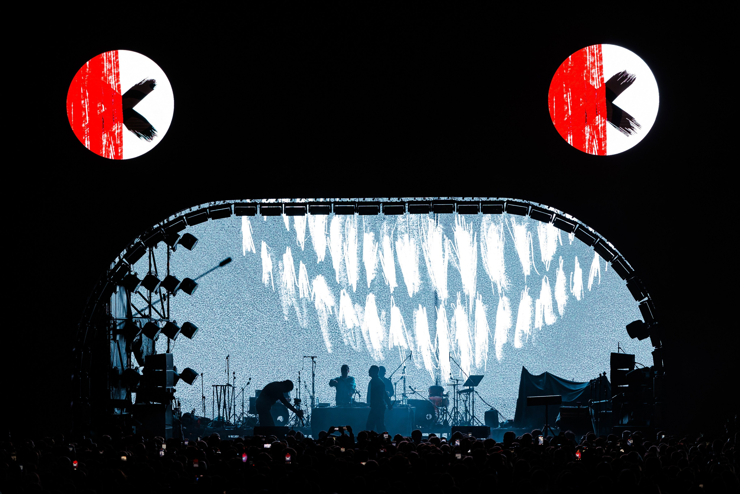 PARI FEST | 2025. OOPS TEAM