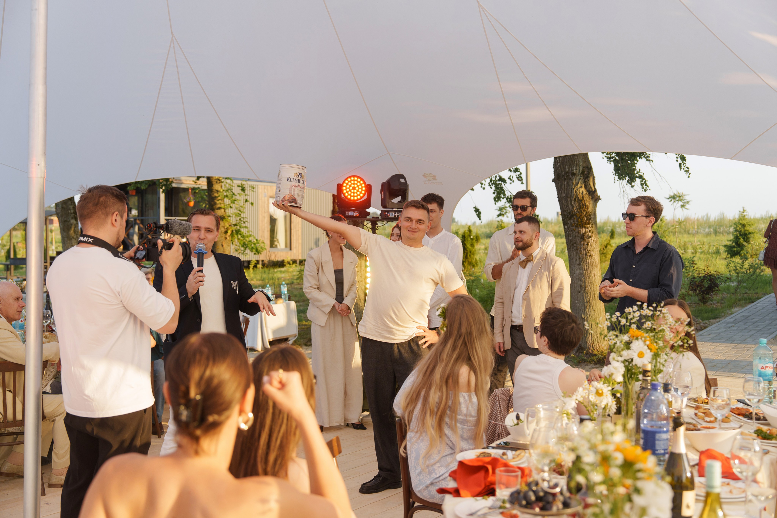 Михаил и Ольга (банкетная часть г. Брянск). Свадебный и репортажный фотограф Элина Козырьянова