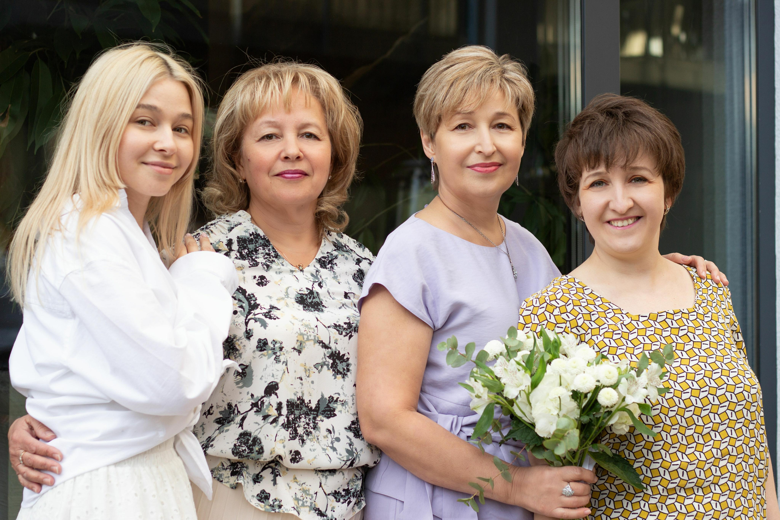 Семейная фотосессия в Арт-квадрате. Детский и семейный фотограф в Уфе Зинаида Вольштейн